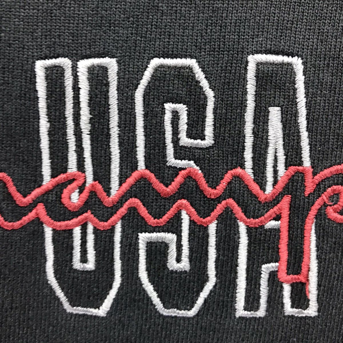 Champion × Vintage Vintage Champion Sweatshirt Embroidery Spellout ChampionUSA Size US M / EU 48-50 / 2 - 5 Thumbnail