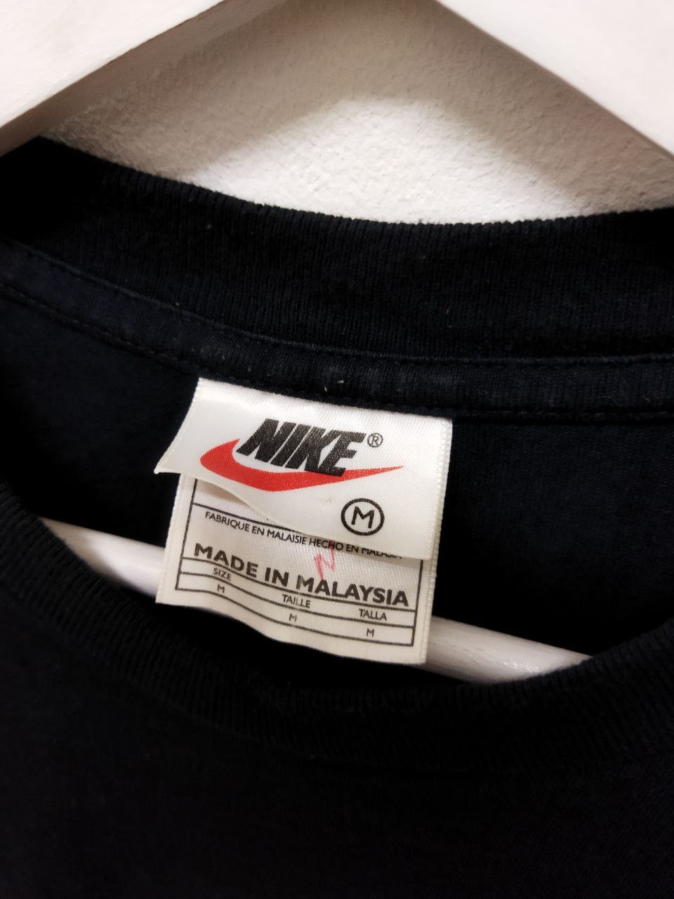 Nike Vintage NIKE Center Swoosh T shirt Size US M / EU 48-50 / 2 - 4 Thumbnail