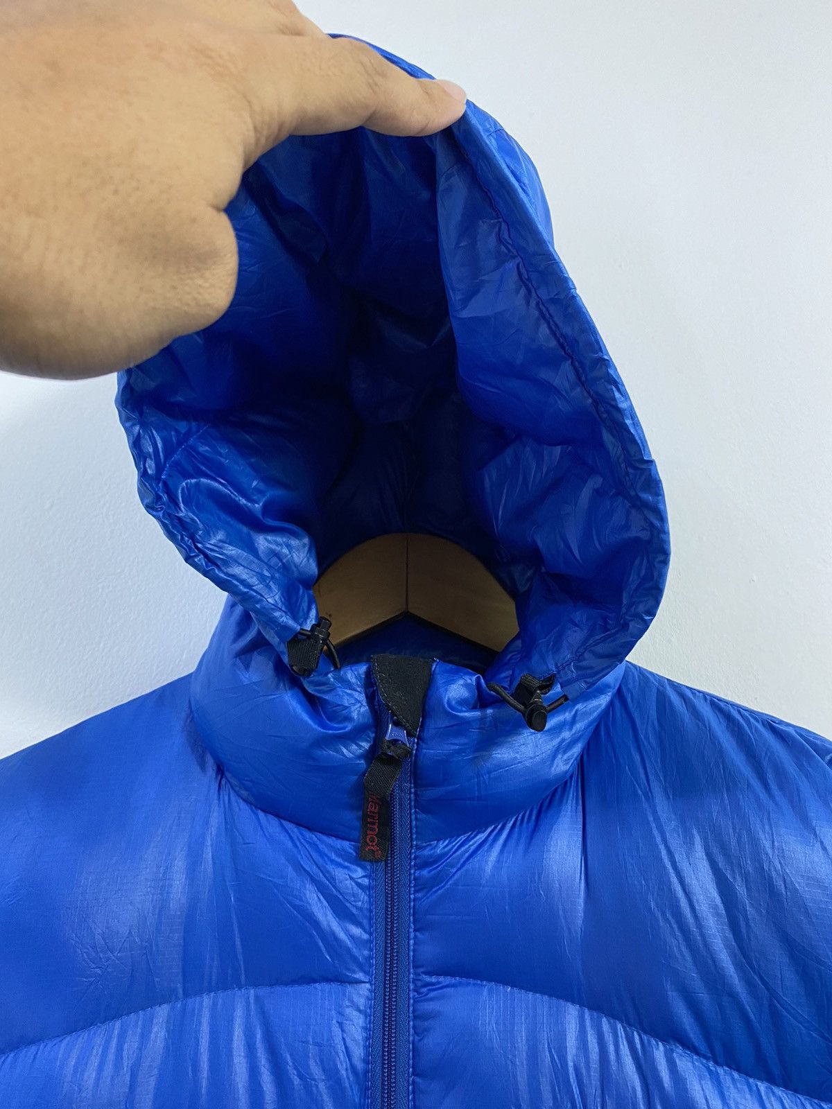 Marmot Puffer Jacket With Hoodies M3 Design