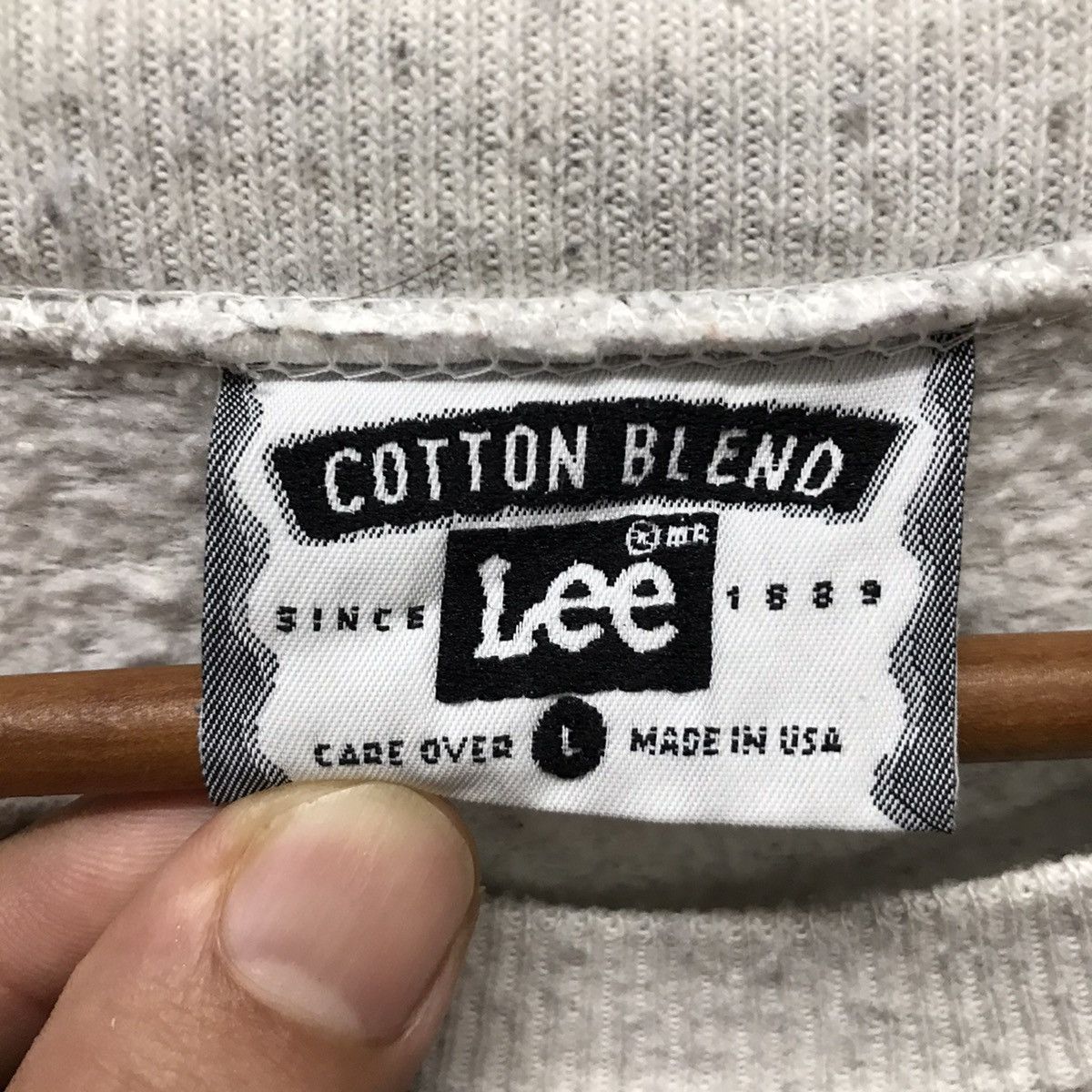 Lee × Vintage Vintage Lee Sweatshirt CrewNeck Lee Sports Size US M / EU 48-50 / 2 - 7 Thumbnail