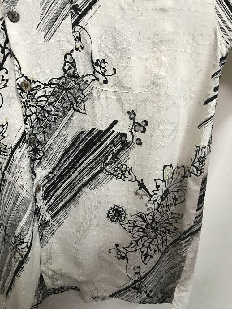 Tommy Bahama Tommy Bahama Aloha Floral Silk Baggy Hawaiian Shirt Size US L / EU 52-54 / 3 - 7 Thumbnail