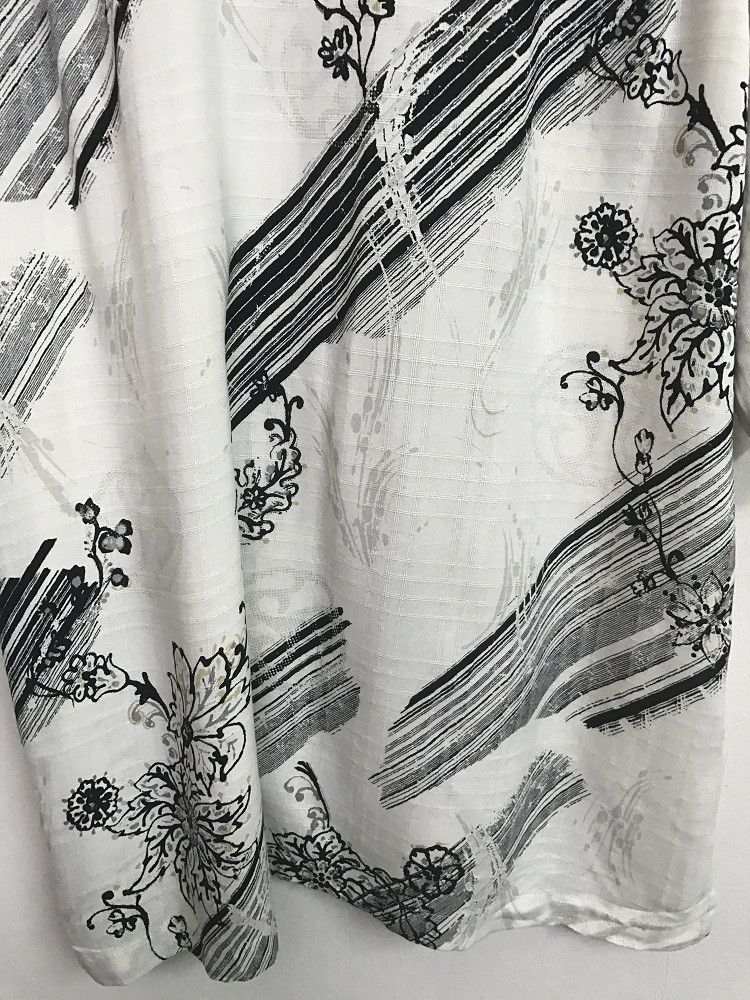 Tommy Bahama Tommy Bahama Aloha Floral Silk Baggy Hawaiian Shirt Size US L / EU 52-54 / 3 - 11 Thumbnail
