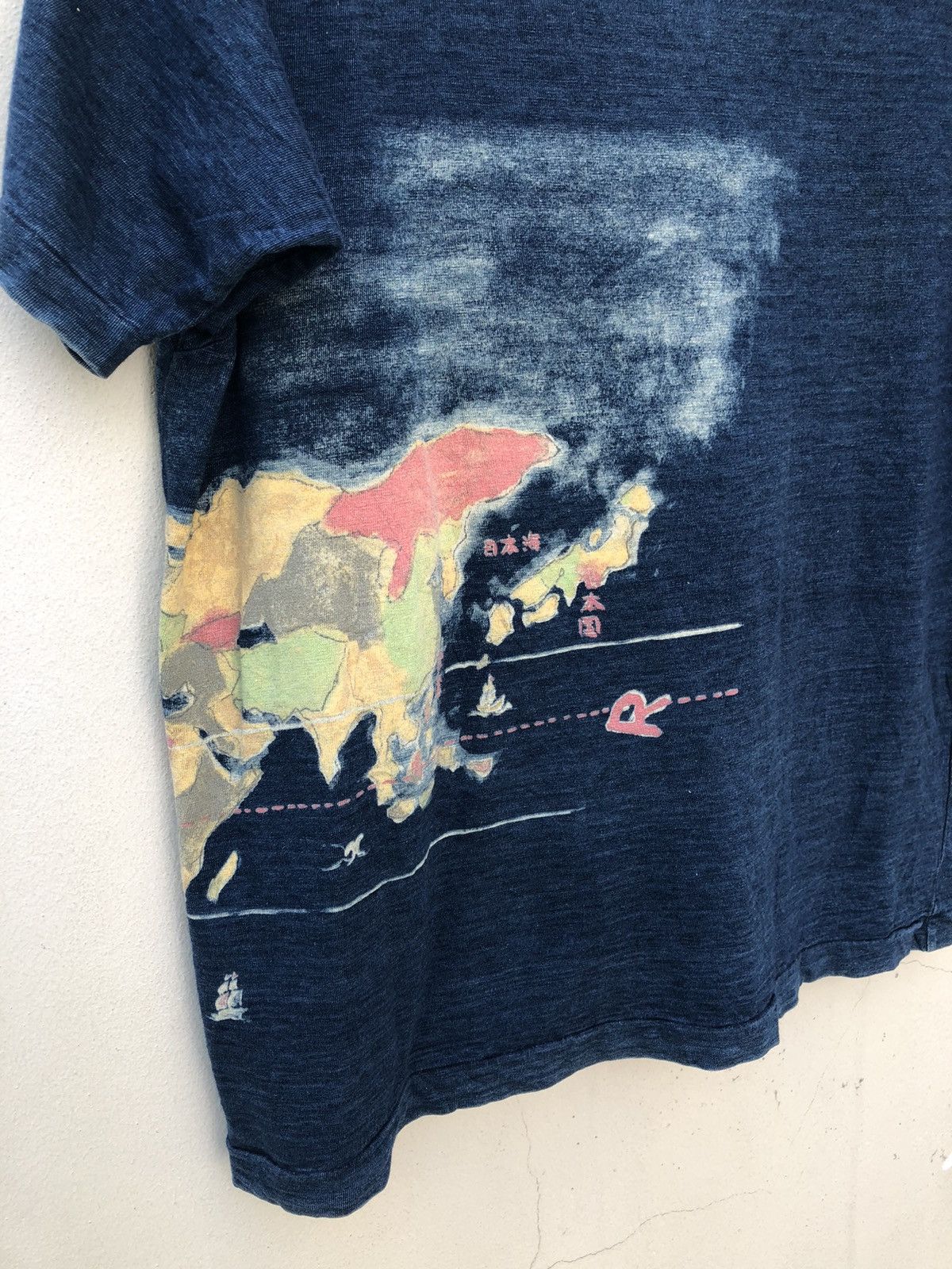 45rpm Vintage 45rpm Ageing Faded Indigo Blue Map t shirt Size US L / EU 52-54 / 3 - 5 Thumbnail