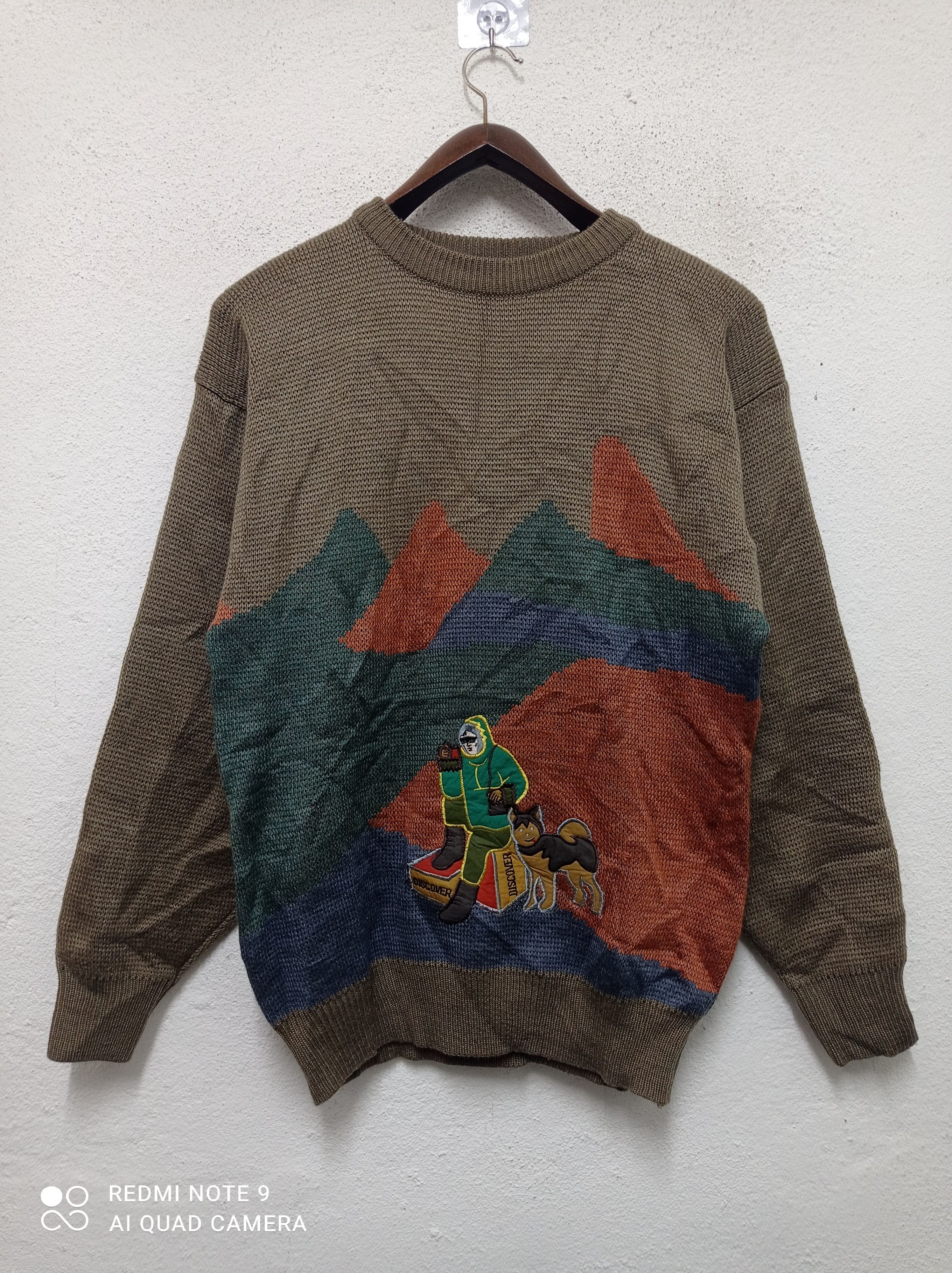 Japanese Brand × Other Japanese Brand Knitwear Cordoba Men with a dog at mountain Size US L / EU 52-54 / 3 - 1 Thumbnail