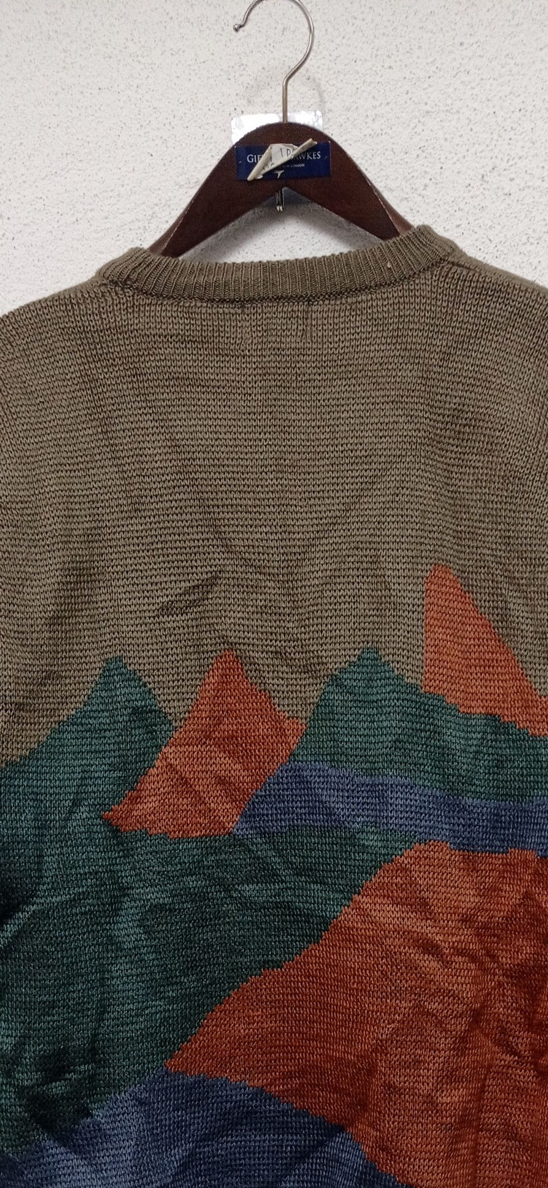 Japanese Brand × Other Japanese Brand Knitwear Cordoba Men with a dog at mountain Size US L / EU 52-54 / 3 - 12 Thumbnail