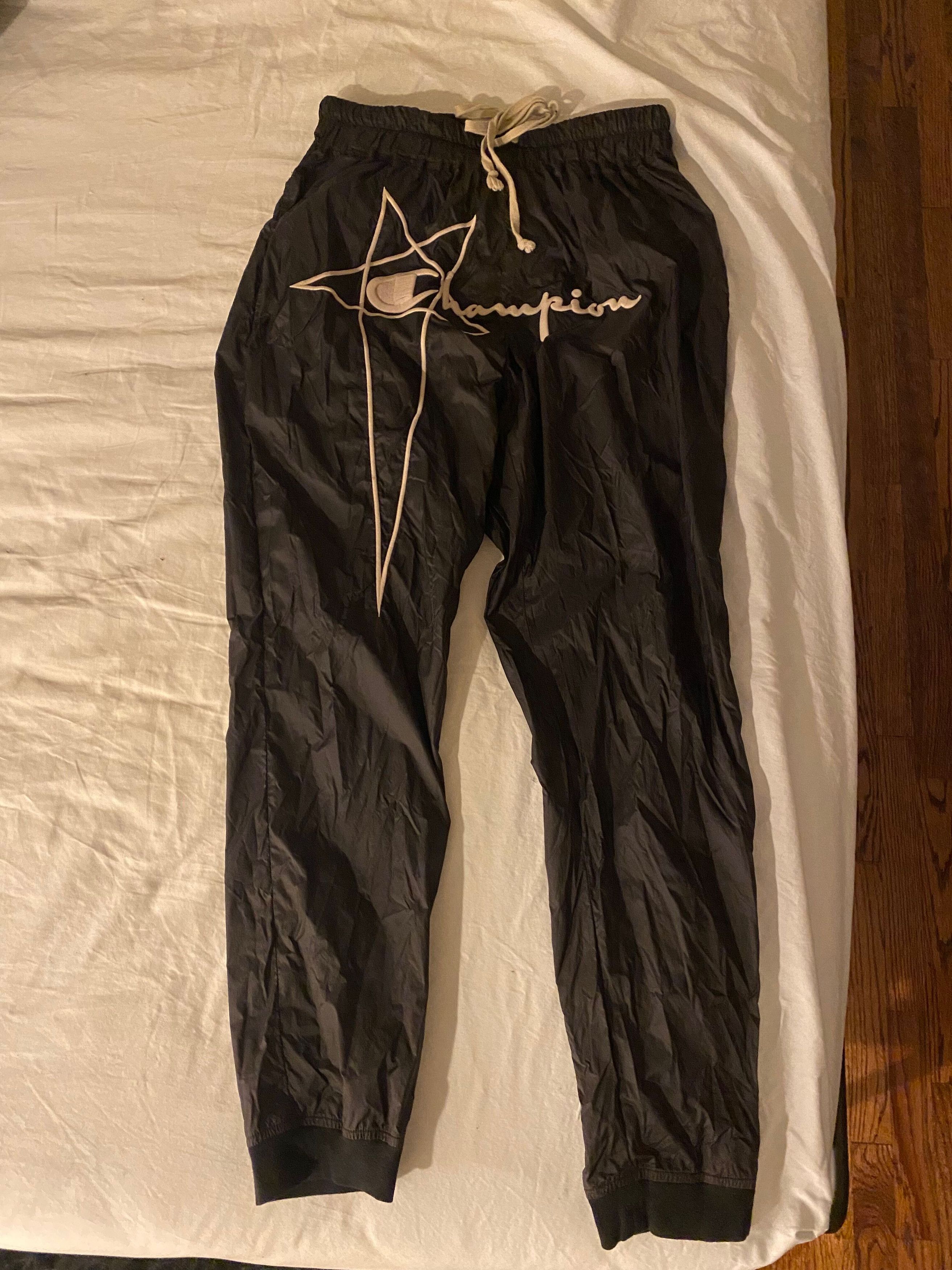 Champion × Rick Owens Rick Owens Black Champion Edition Nylon Track Pants Size US 34 / EU 50 - 2 Thumbnail