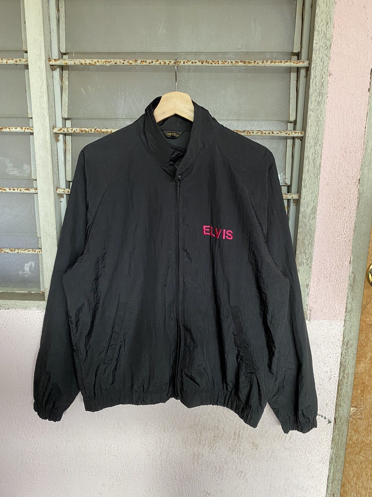 Vintage Elvis Presley Fan Club Staff Embroidery Spellout Size US M / EU 48-50 / 2 - 5 Thumbnail