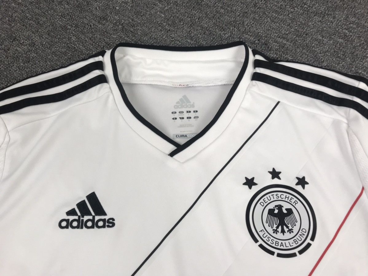 Adidas GERMANY 2012/13 HOME FOOTBALL ADIDAS X20656 sz S MEN WHIT Size US S / EU 44-46 / 1 - 3 Thumbnail