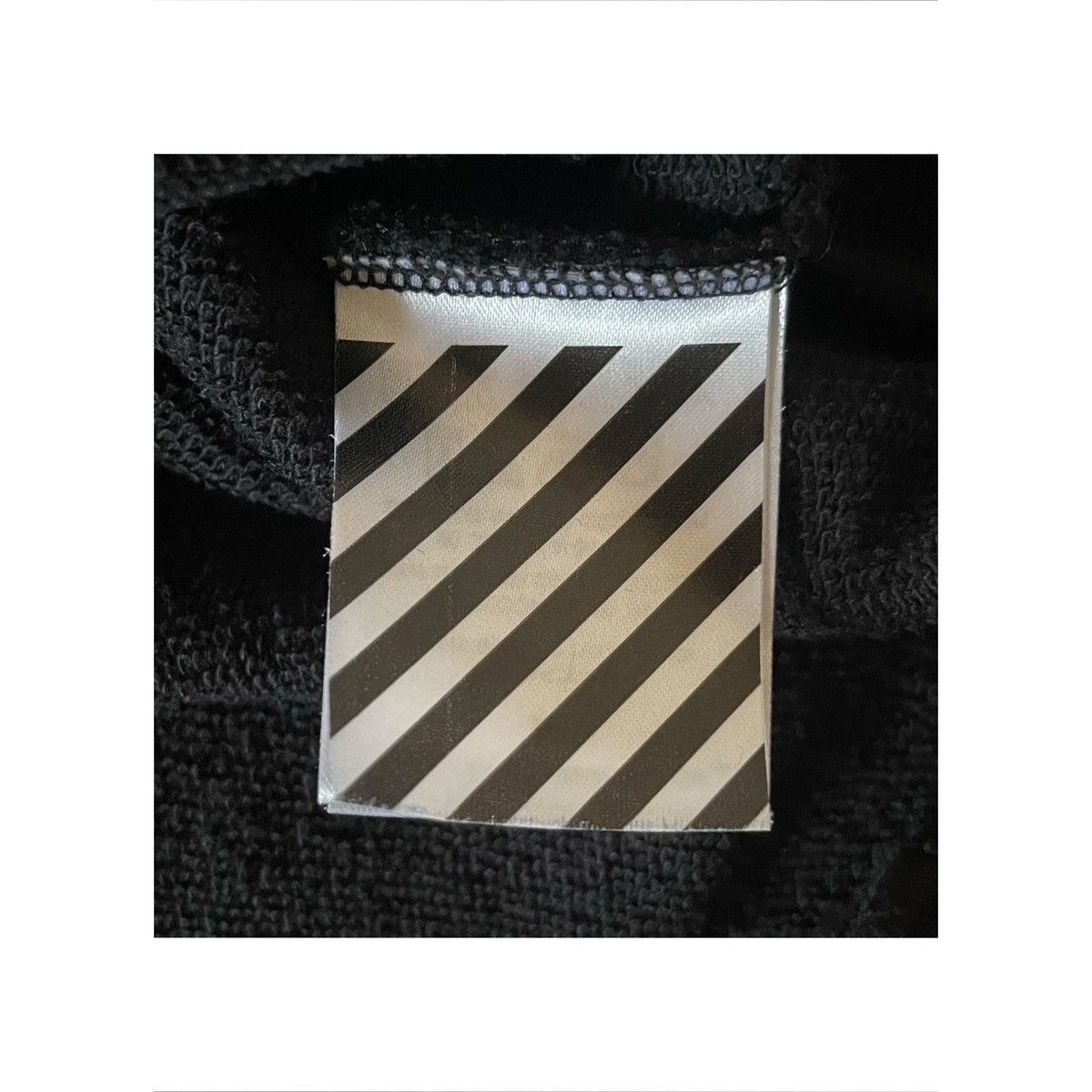 Off-White Off-White - Brushed Diagonal sweatshirt - AW / 16 Size US M / EU 48-50 / 2 - 4 Thumbnail