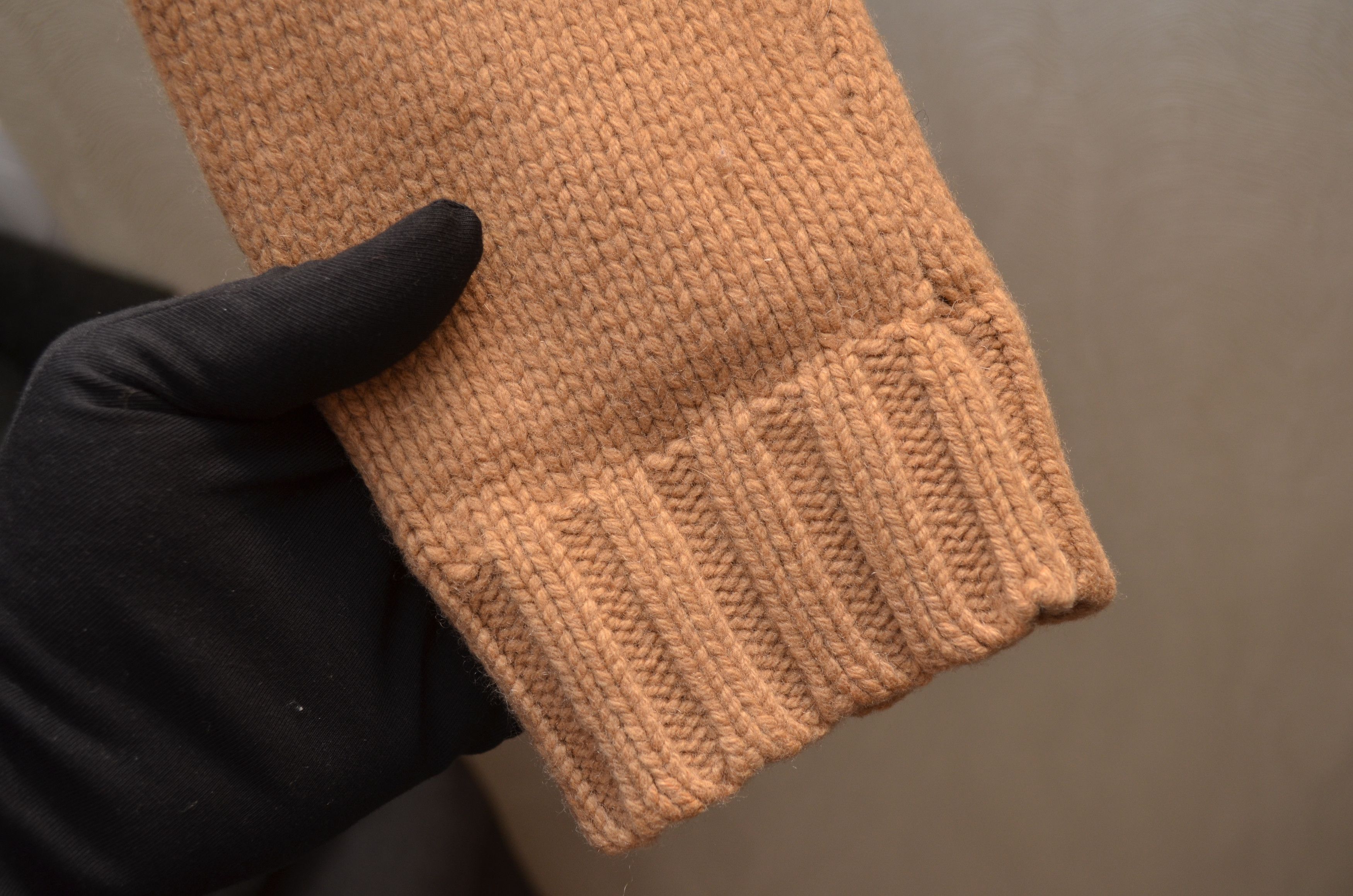 Polo Ralph Lauren × Vintage Polo Ralph Lauren Knit Wool Cashmere Beige Sweater Vintage Size US L / EU 52-54 / 3 - 7 Thumbnail