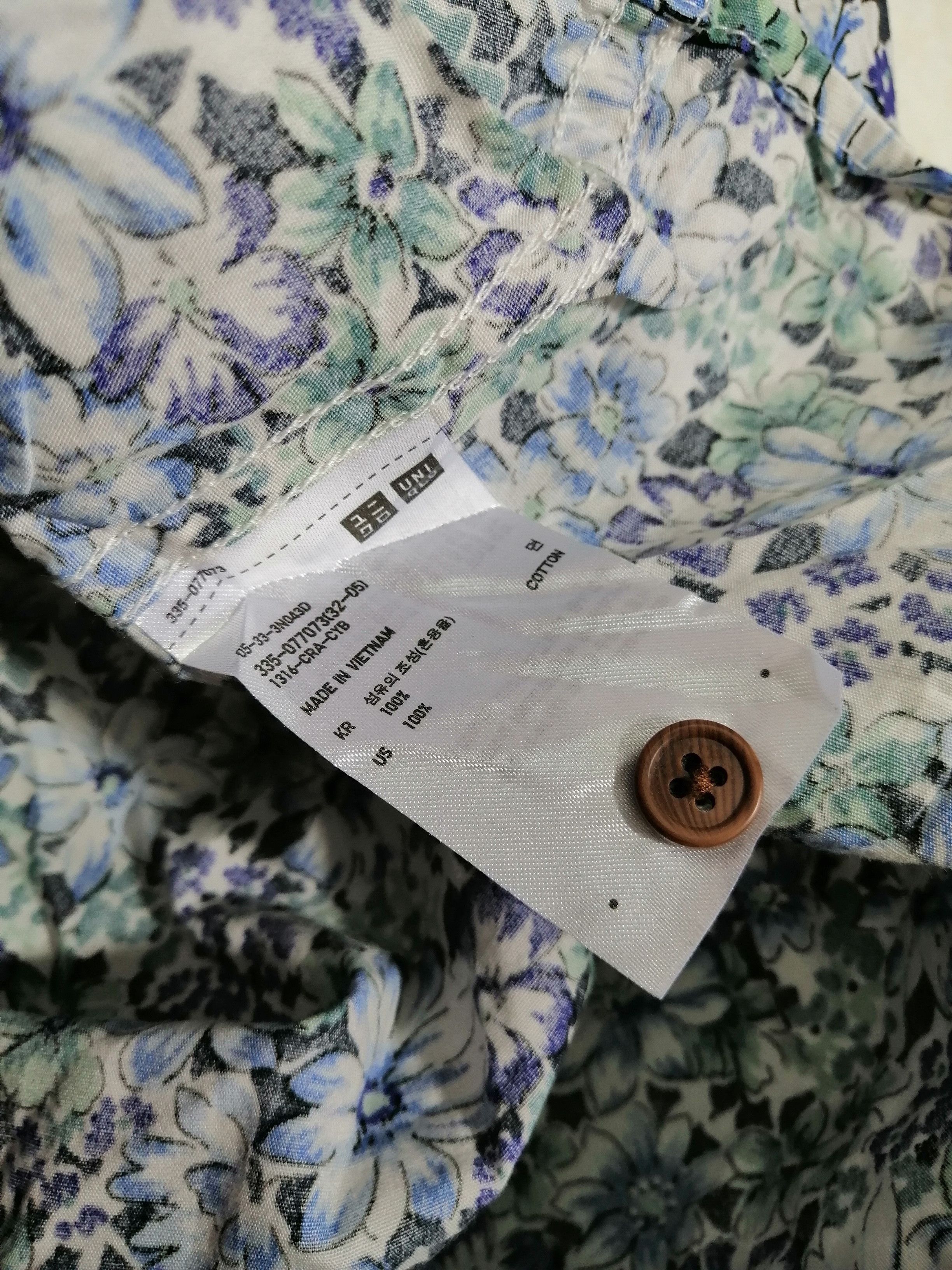 Uniqlo Uniqlo Flowers Button Ups Shirt Size US S / EU 44-46 / 1 - 5 Thumbnail