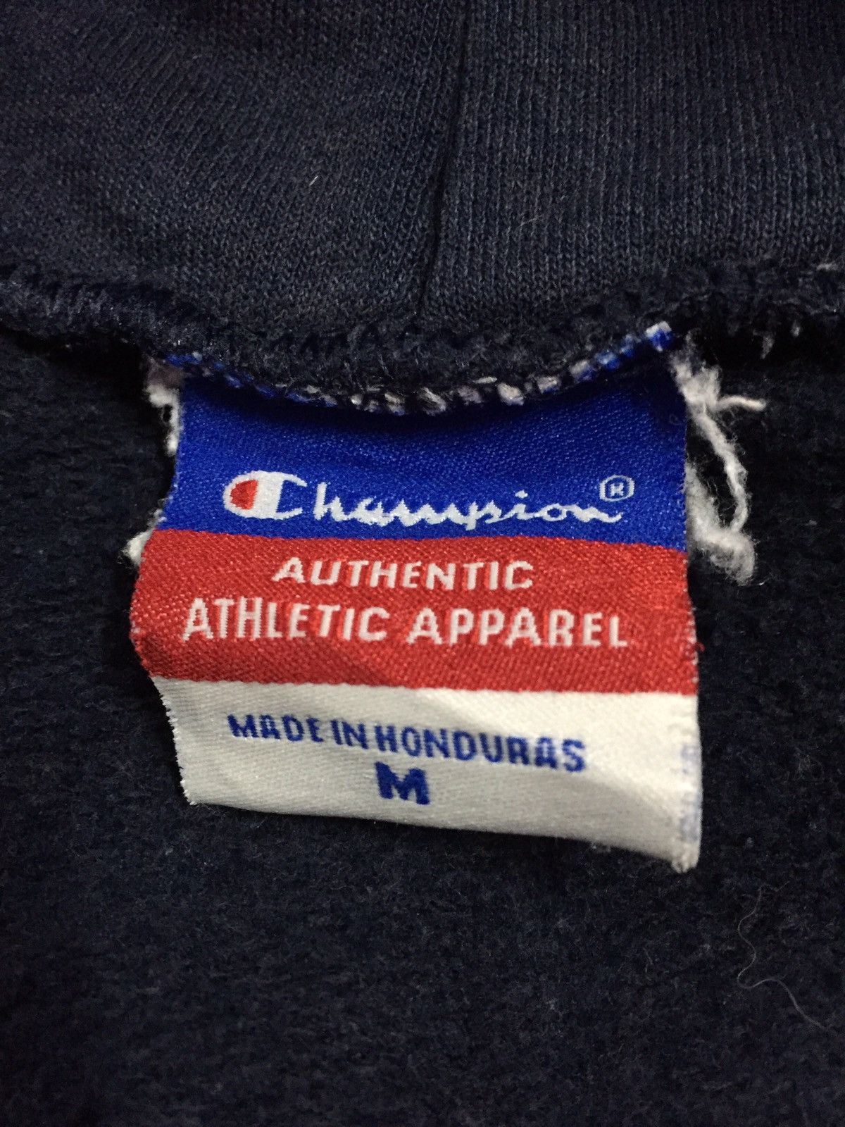 Champion Vintage 90's Champion Hoodies Size M Size US M / EU 48-50 / 2 - 3 Thumbnail