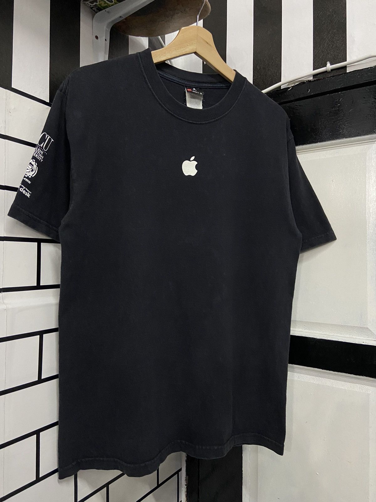 Apple × Vintage Vintage Apple Team55 Promo Tee Tech Wear Sun Faded Size US M / EU 48-50 / 2 - 4 Thumbnail