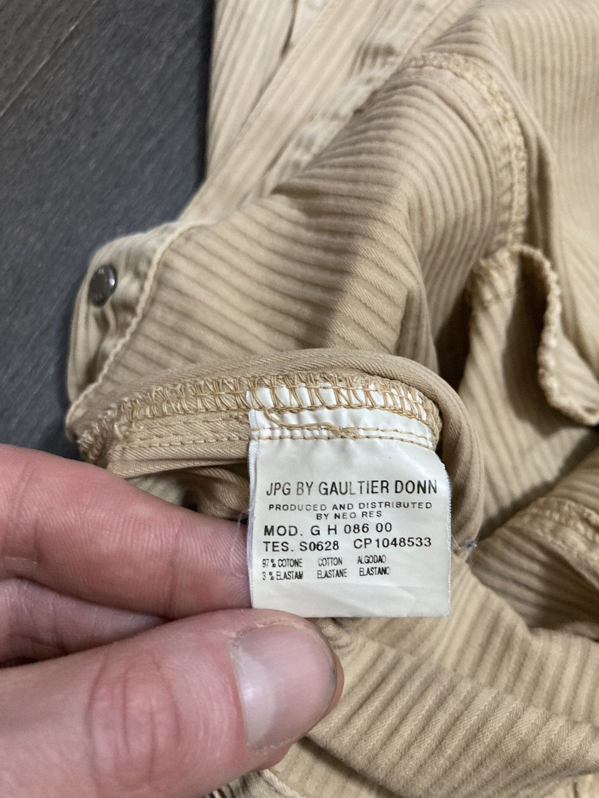 Jean Paul Gaultier × Vintage Jean Paul Gaultier JPG Vintage Corduroy Cropped Jacket Size US S / EU 44-46 / 1 - 10 Thumbnail