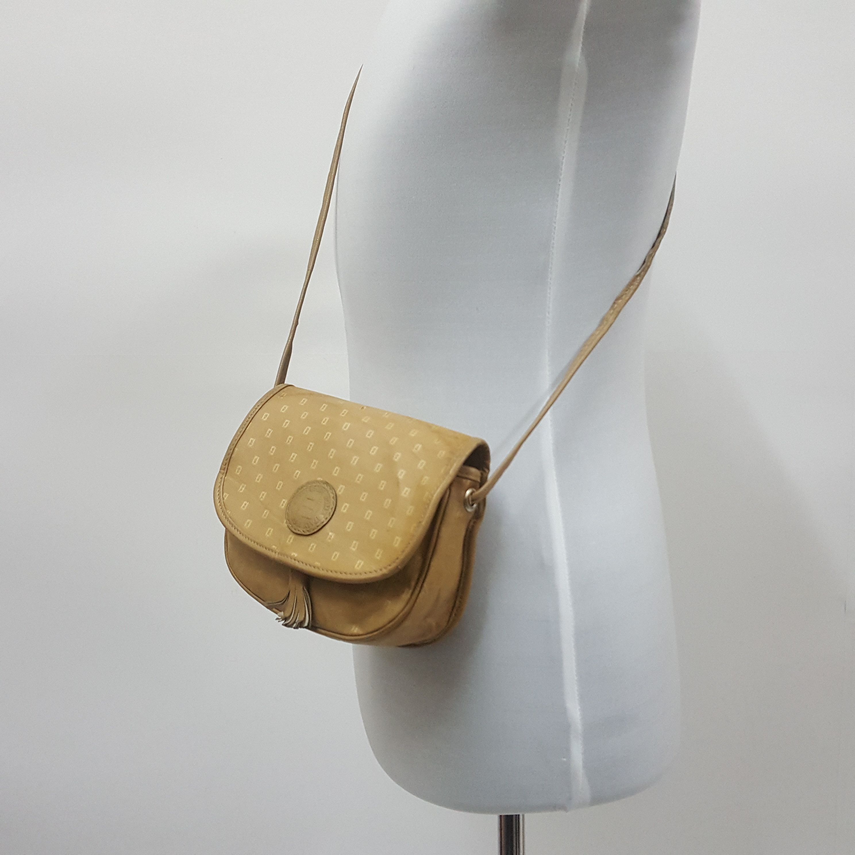 Fendi × Vintage Vintag FENDI full print logo sling bag made in Italy Size ONE SIZE - 5 Thumbnail