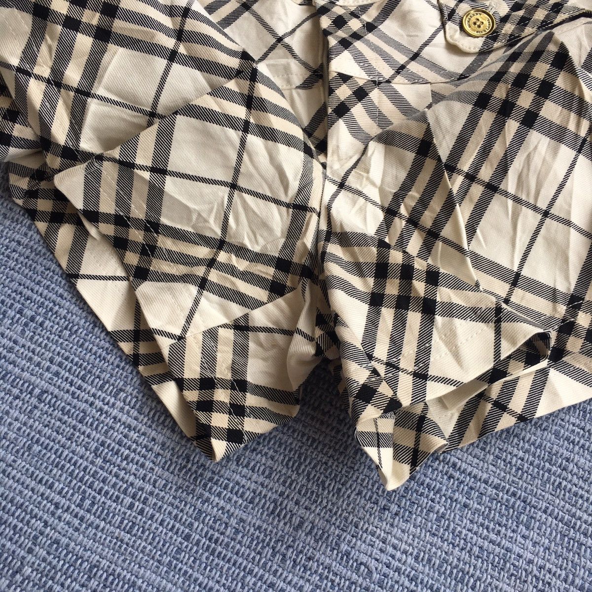 Burberry novacheck short Size US 28 / EU 44 - 3 Thumbnail
