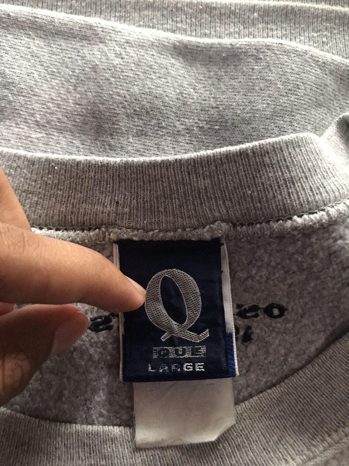 Champion Champion que sweatshirt size L Size US L / EU 52-54 / 3 - 4 Thumbnail