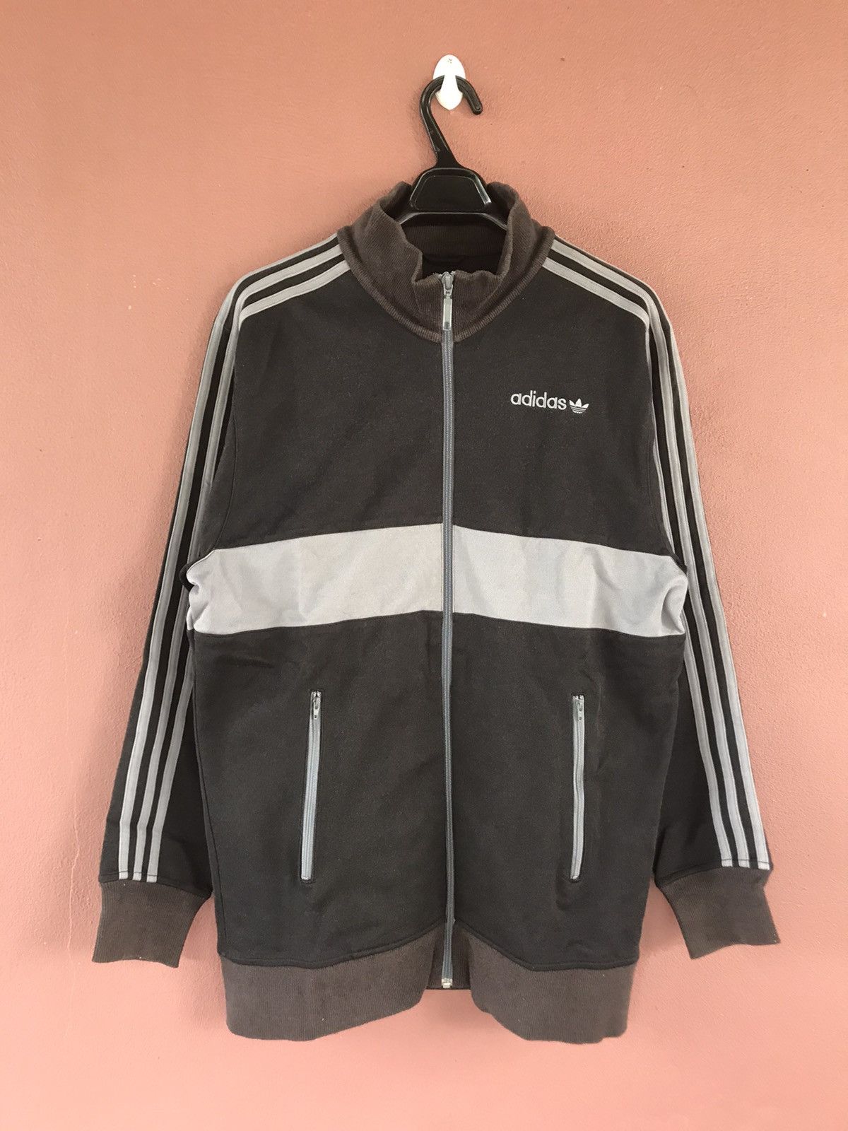 Adidas Adidas sweater size M Size US M / EU 48-50 / 2 - 1 Thumbnail