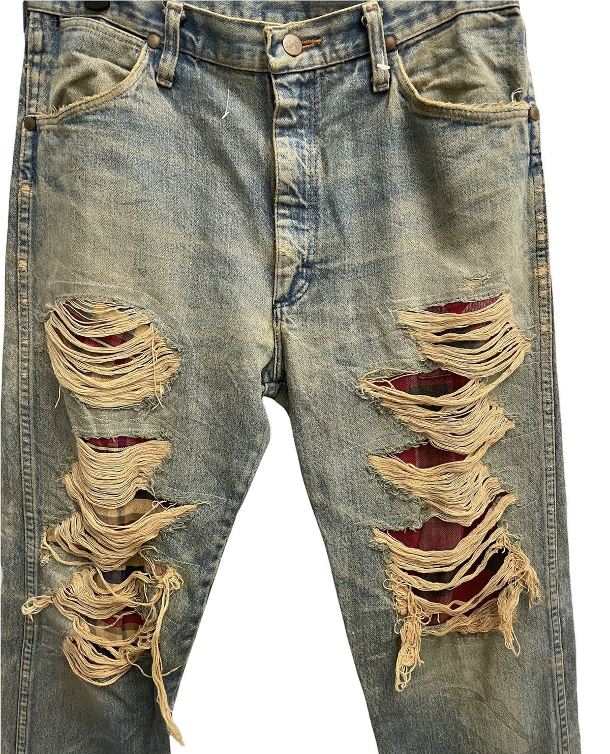Wrangler Vintage Wrangler Distressed Denim Jeans Size US 32 / EU 48 - 3 Thumbnail