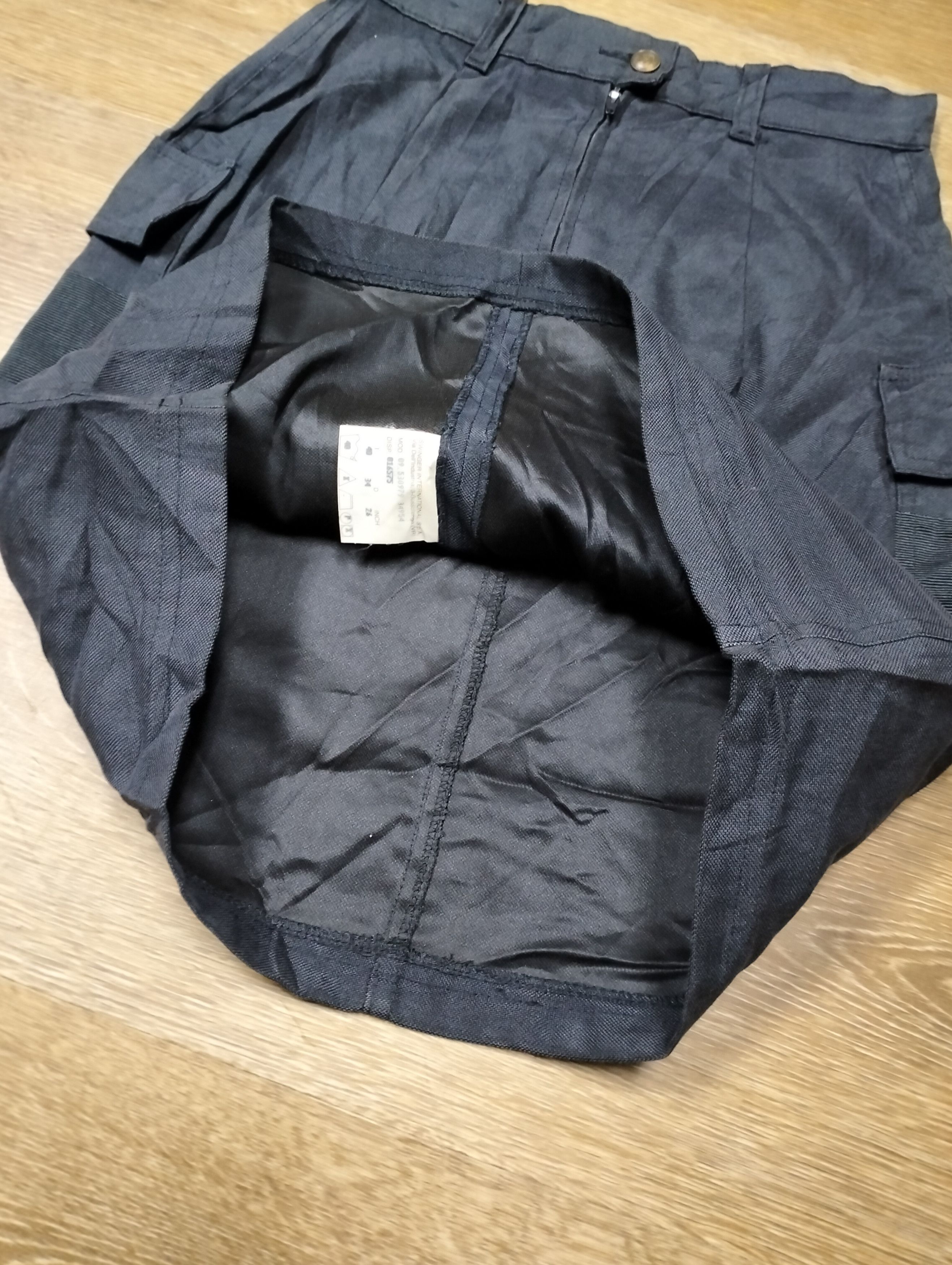 Fendi × Vintage Vintage Fendi Cargo Skirt Nice Design Size 25" / US 0 / IT 36 - 3 Thumbnail