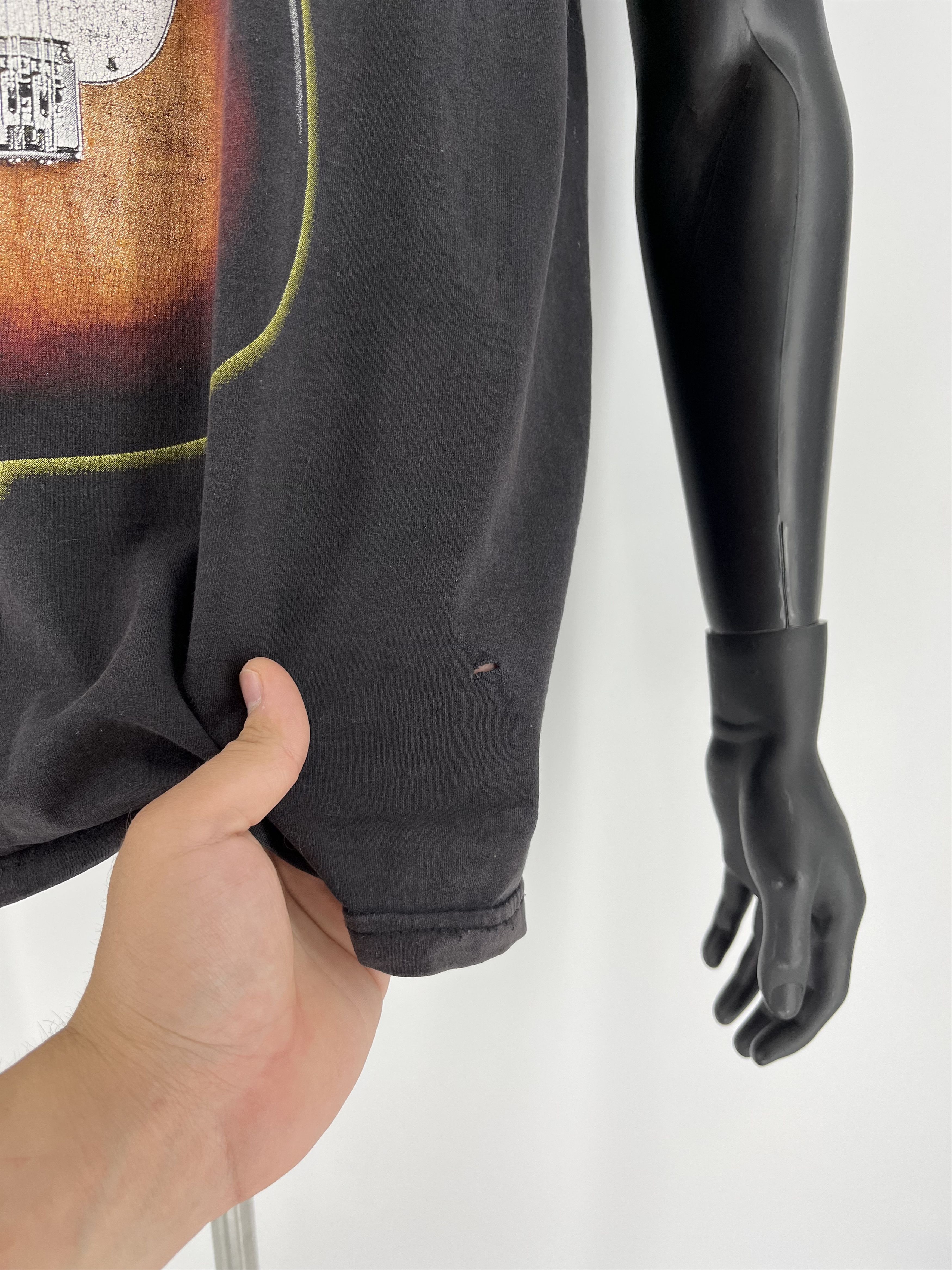 Nirvana × Vintage Vintage 90s NIRVANA KURT COBAIN Tee Shirt Travis Style Size US L / EU 52-54 / 3 - 7 Thumbnail