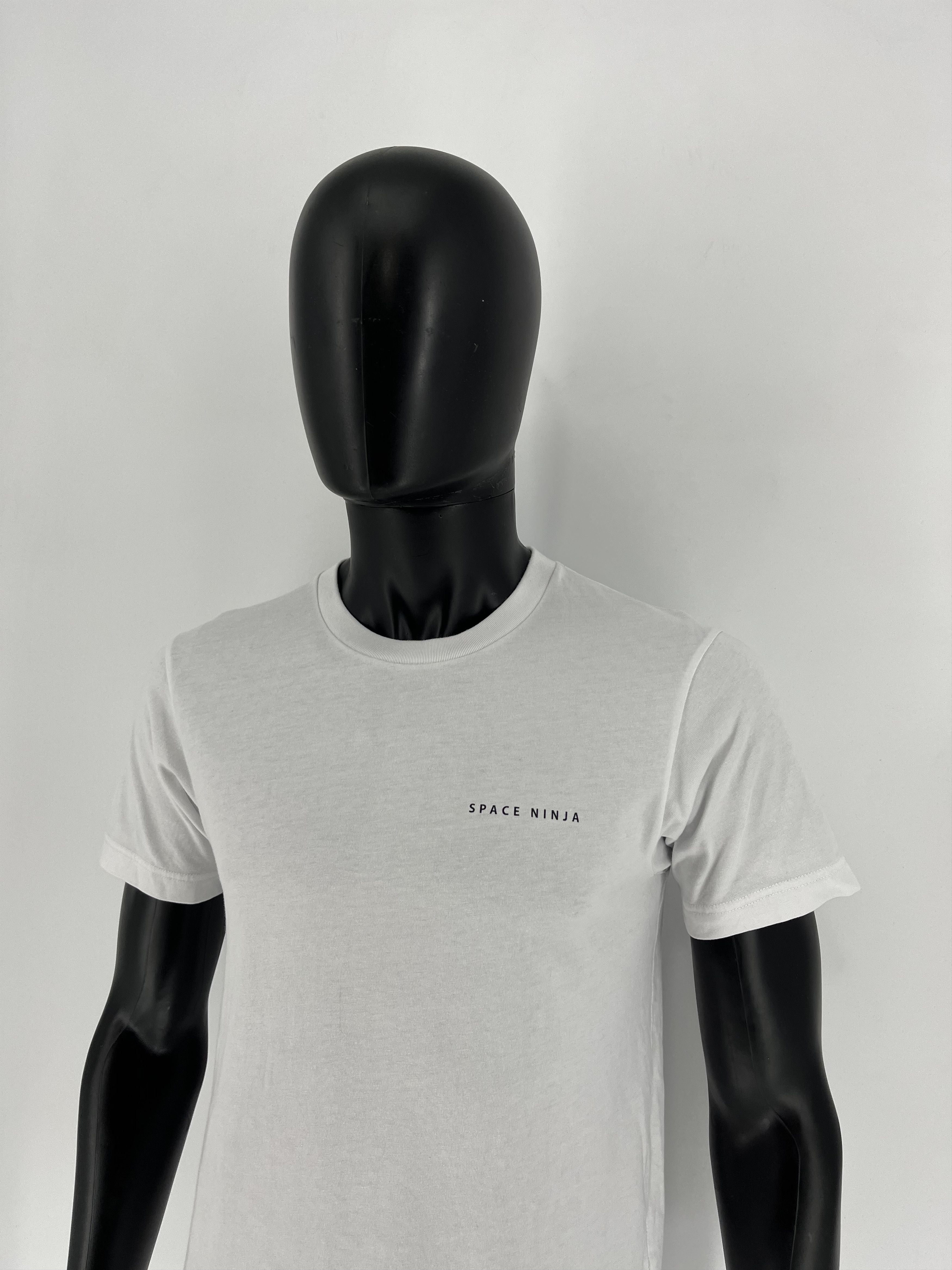 Other Uniqlo X Ultraman Alien Baltan Kaiju Japanese T-Shirt Size US S / EU 44-46 / 1 - 5 Thumbnail