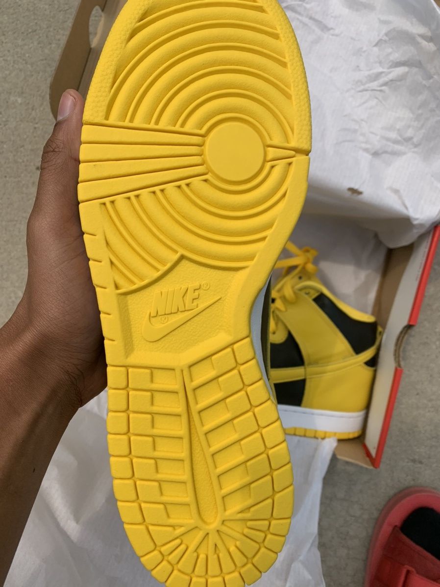 Nike Nike Dunk High Varsity Maize Size US 11 / EU 44 - 5 Thumbnail