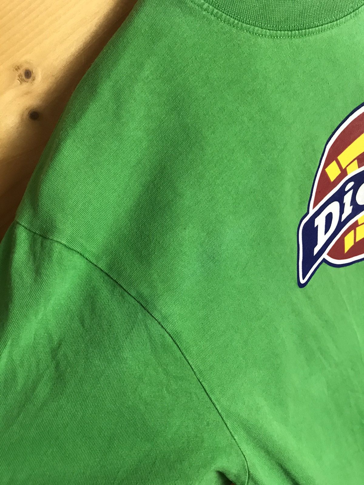 Vintage Vintage Dickies big logo t-shirt Size US M / EU 48-50 / 2 - 5 Thumbnail