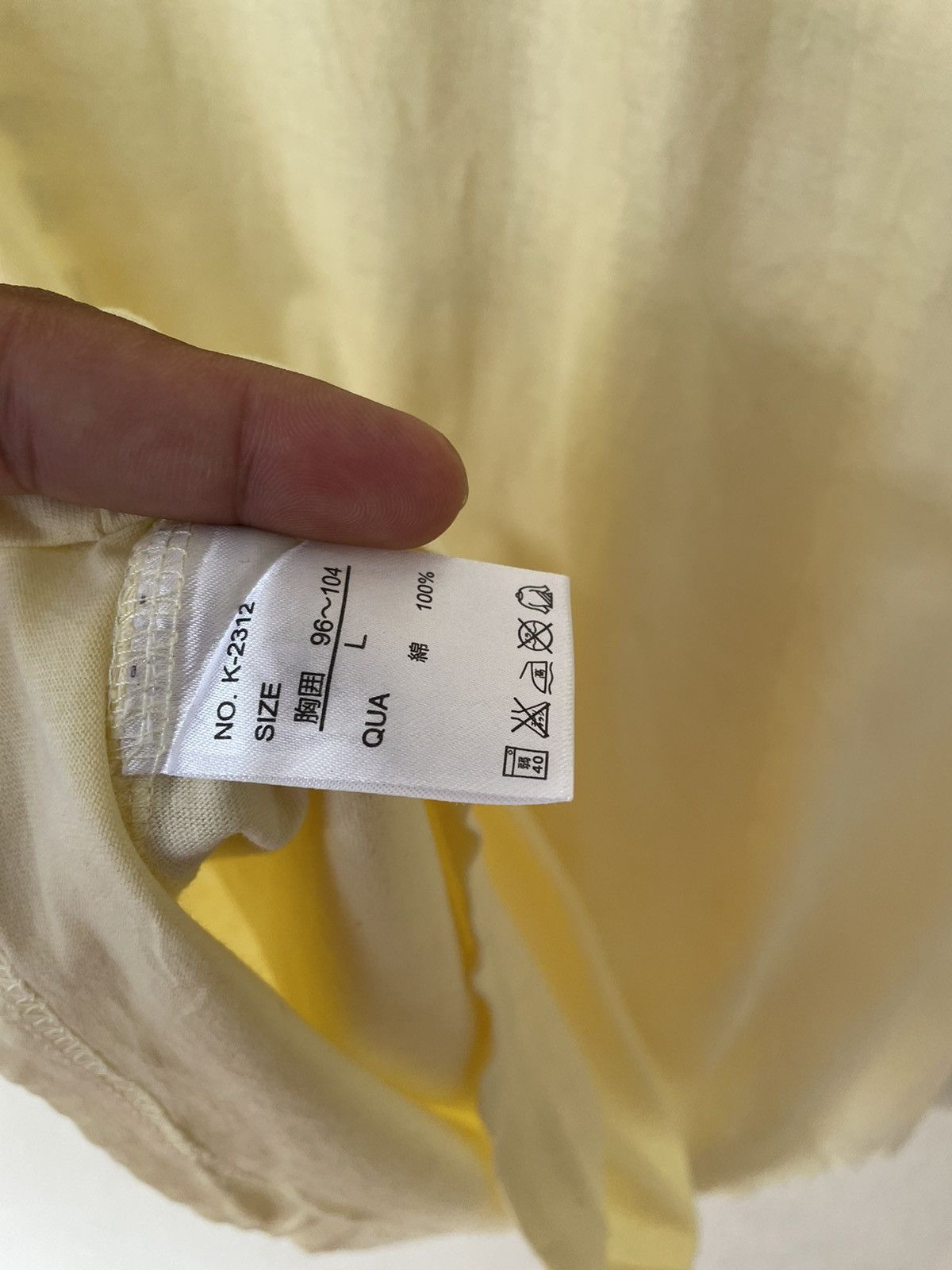 Vintage SURF LIFE YELLOW TEE Size US L / EU 52-54 / 3 - 7 Thumbnail
