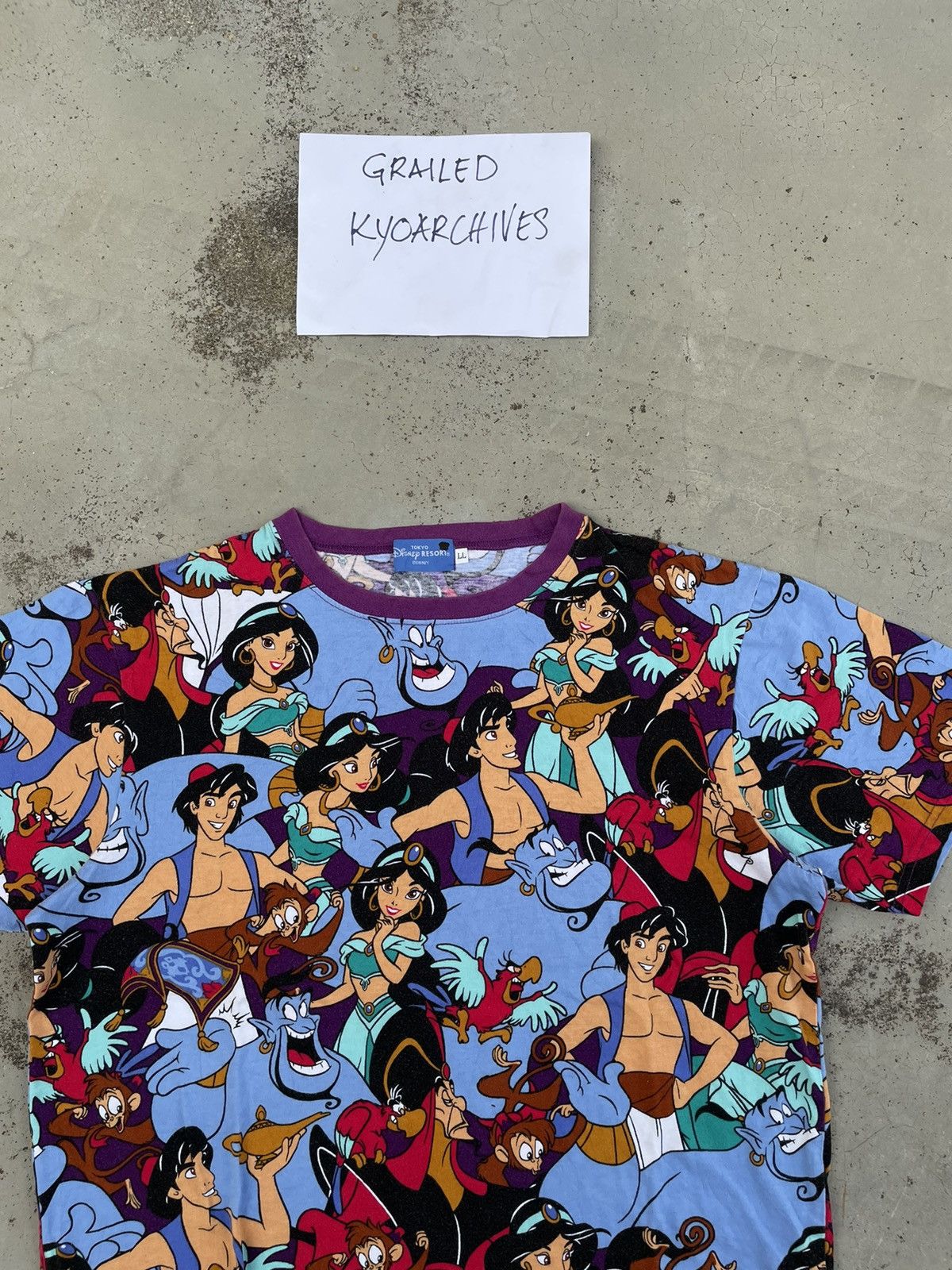 Disney × Vintage Y2K ALADDIN OVERPRINTED TEE Size US L / EU 52-54 / 3 - 6 Thumbnail