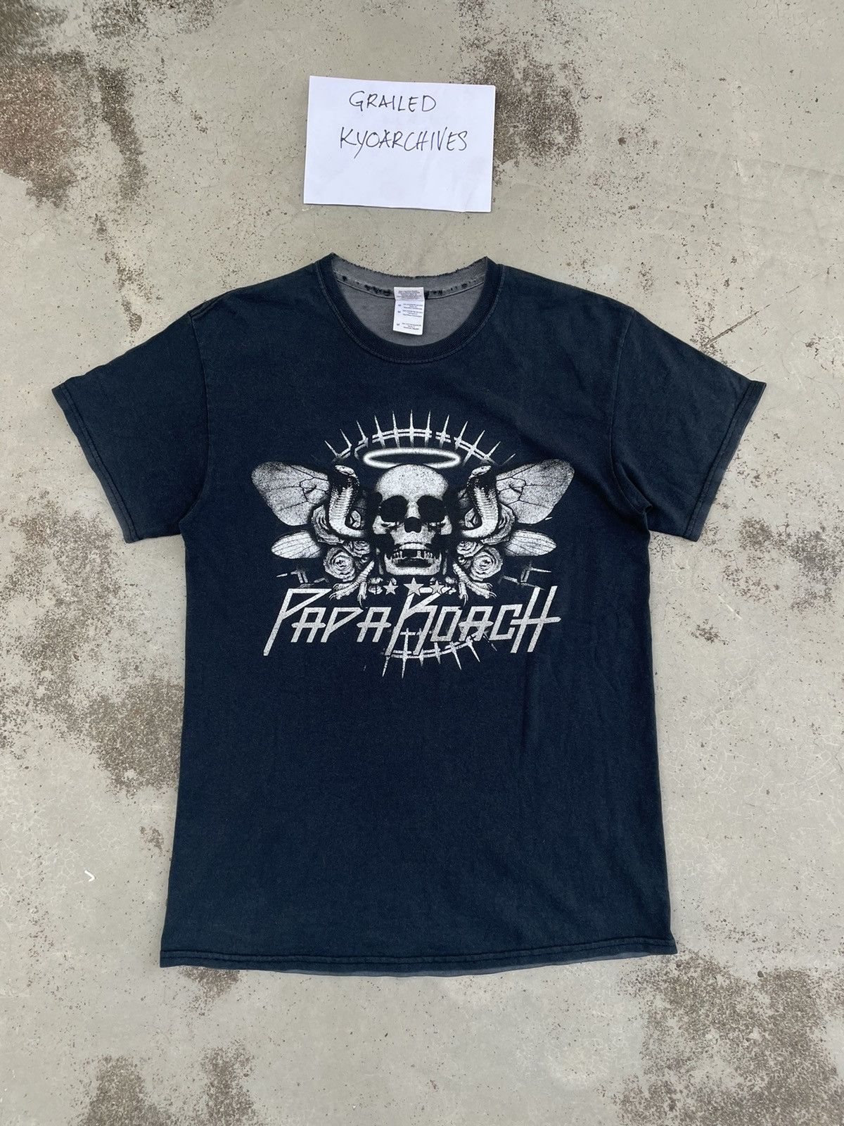 Band Tees × Vintage Y2K PAPA ROACH ROCK TSHIRT Size US M / EU 48-50 / 2 - 1 Thumbnail