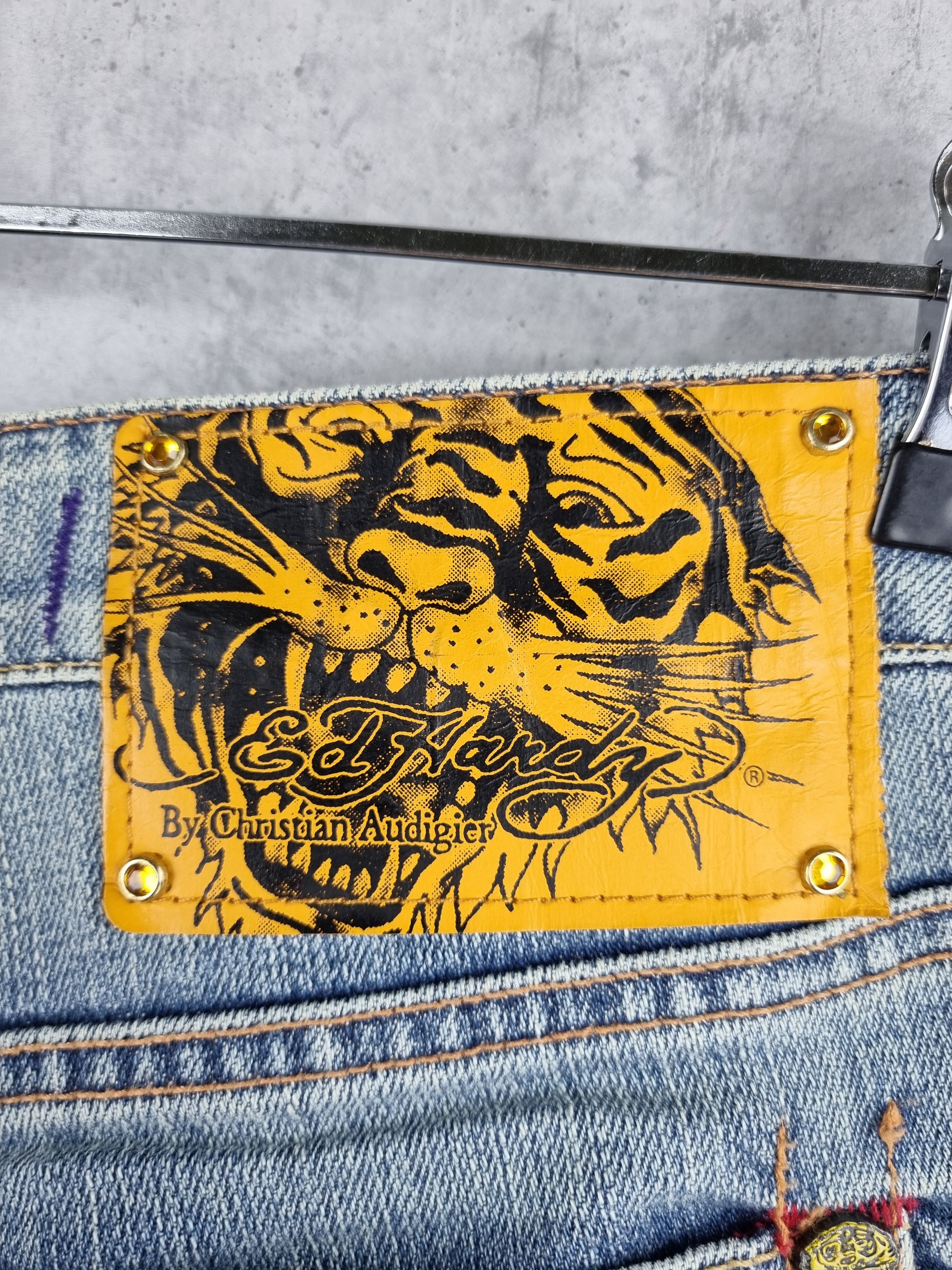 Christian Audigier × Ed Hardy Rare Ed Hardy Embroidered Art Flared Denim Pant Size 28" / US 6 / IT 42 - 8 Thumbnail