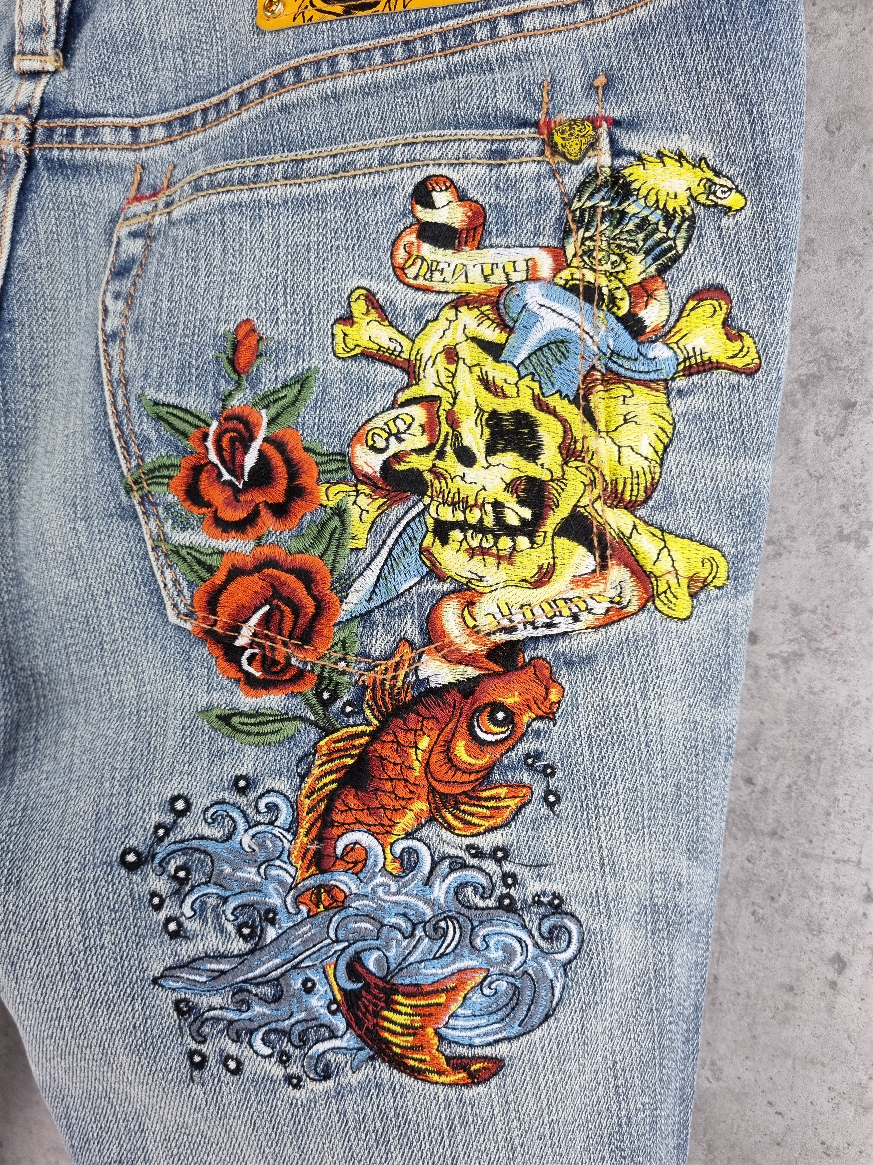 Christian Audigier × Ed Hardy Rare Ed Hardy Embroidered Art Flared Denim Pant Size 28" / US 6 / IT 42 - 4 Thumbnail