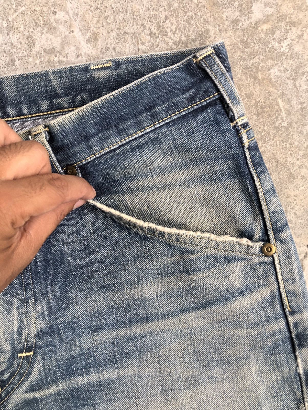 If Six Was Nine Japanese Lee Flared Jeans Distressed Jeans Size US 33 - 16 Thumbnail