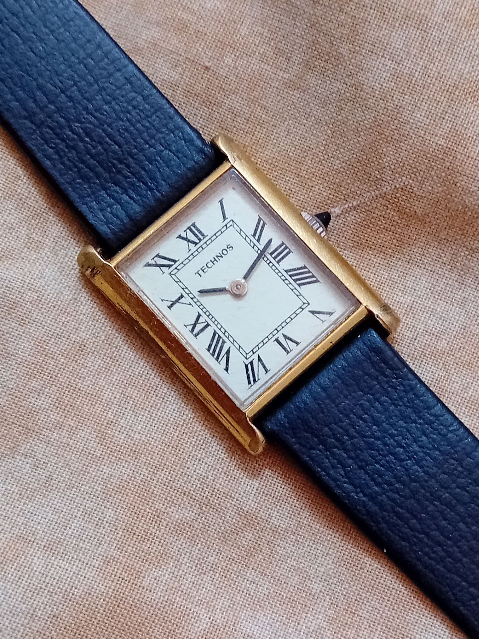 Vintage Technos Watch Tank Swiss Made Vintage Watch Mechanic 1970s ...