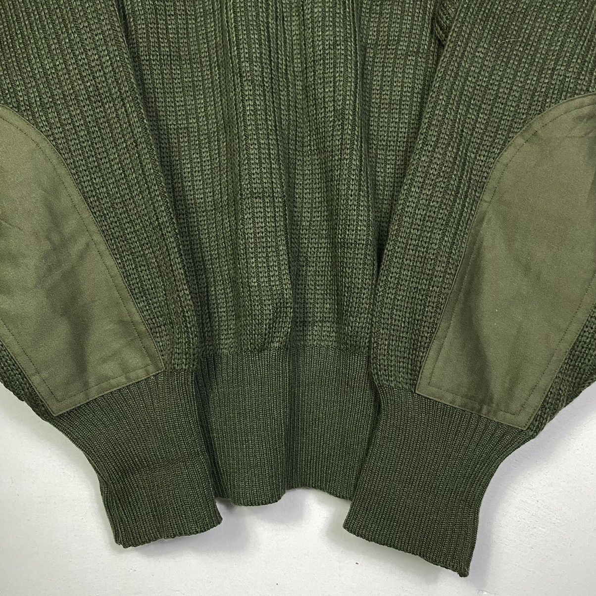 Aran Isles Knitwear Vintage Japanese Brand Army Crew Neck Knit Sweater Jumper Size US M / EU 48-50 / 2 - 4 Thumbnail
