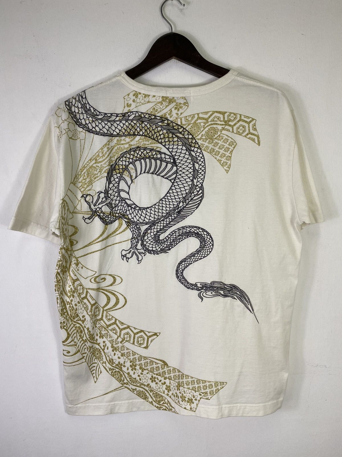 Japanese Brand Vintage Karakuri Tamashi Embroidary Dragon T Shirt Size US L / EU 52-54 / 3 - 6 Thumbnail