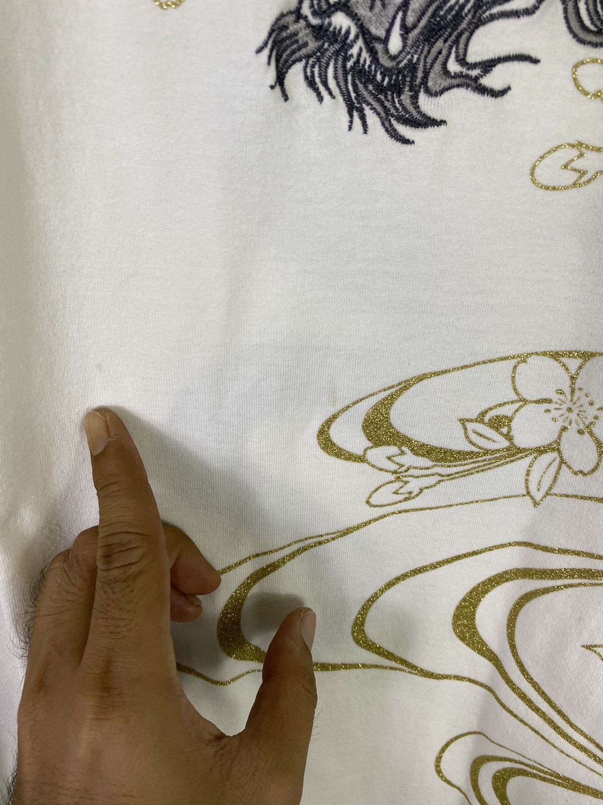 Japanese Brand Vintage Karakuri Tamashi Embroidary Dragon T Shirt Size US L / EU 52-54 / 3 - 11 Thumbnail