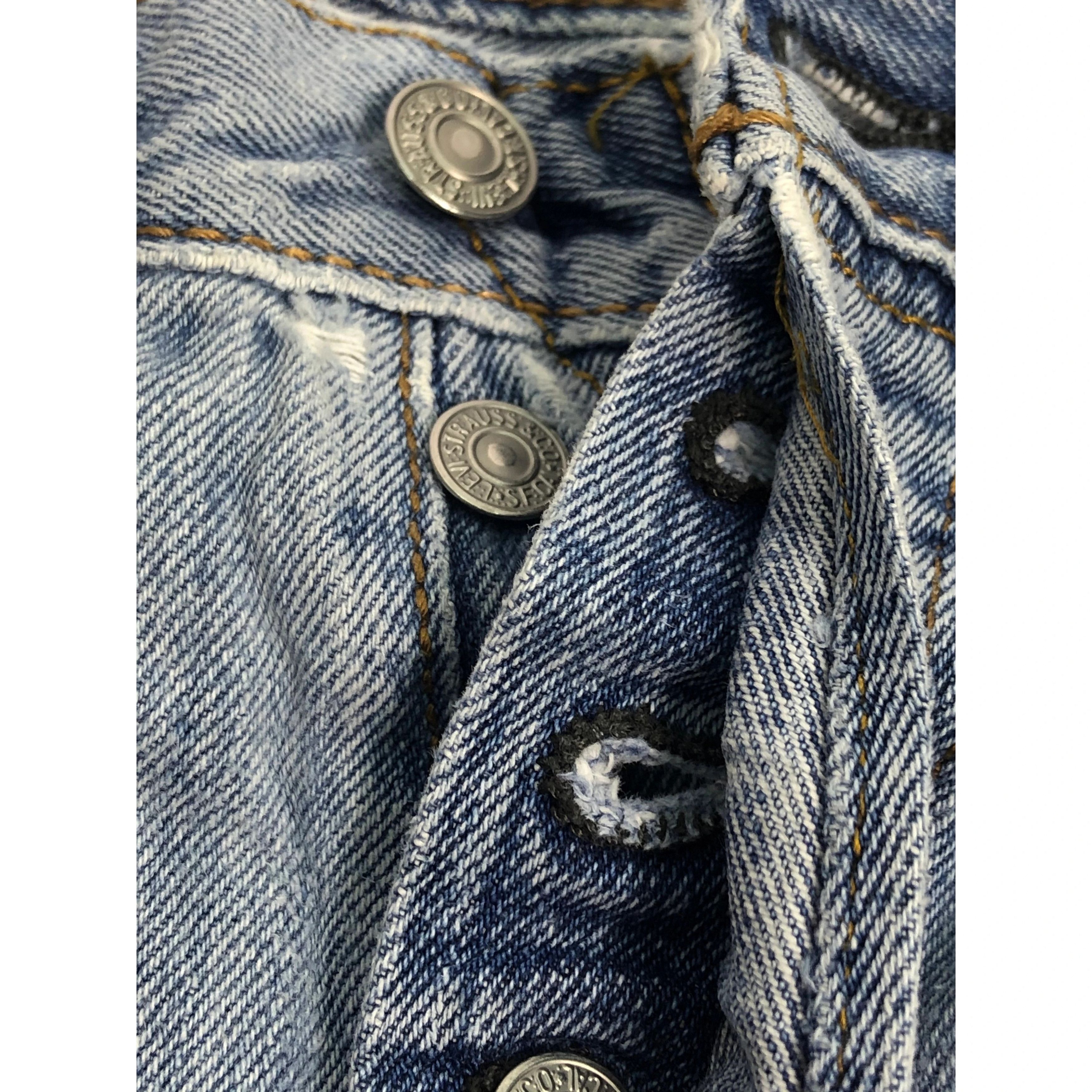 Levi's Vintage Levis 501 Distressed Faded Denim DP0072 Size US 32 / EU 48 - 8 Thumbnail