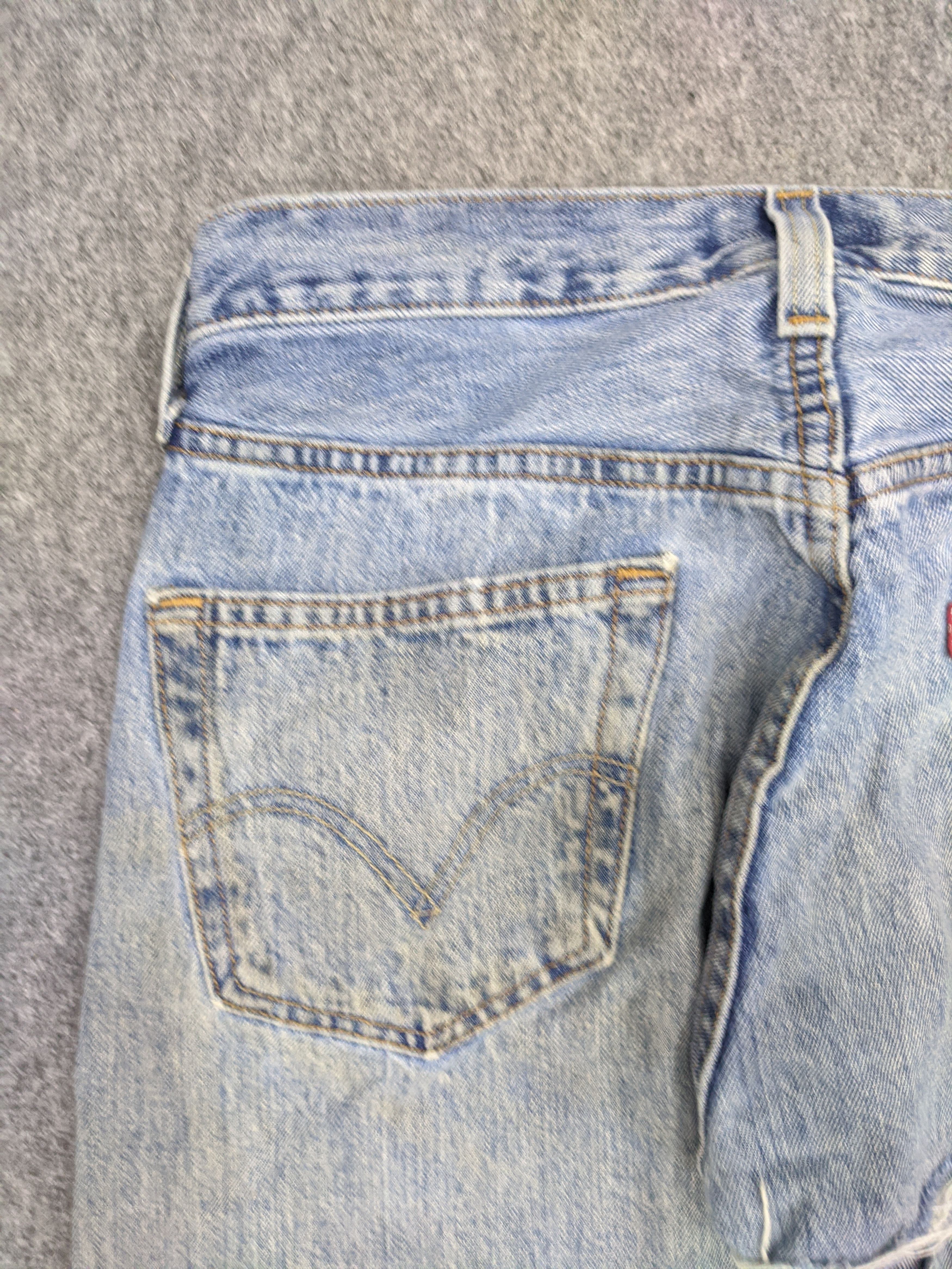 Levi's Vintage 90s Levis 501 Jeans DP0714 Size US 32 / EU 48 - 14 Thumbnail