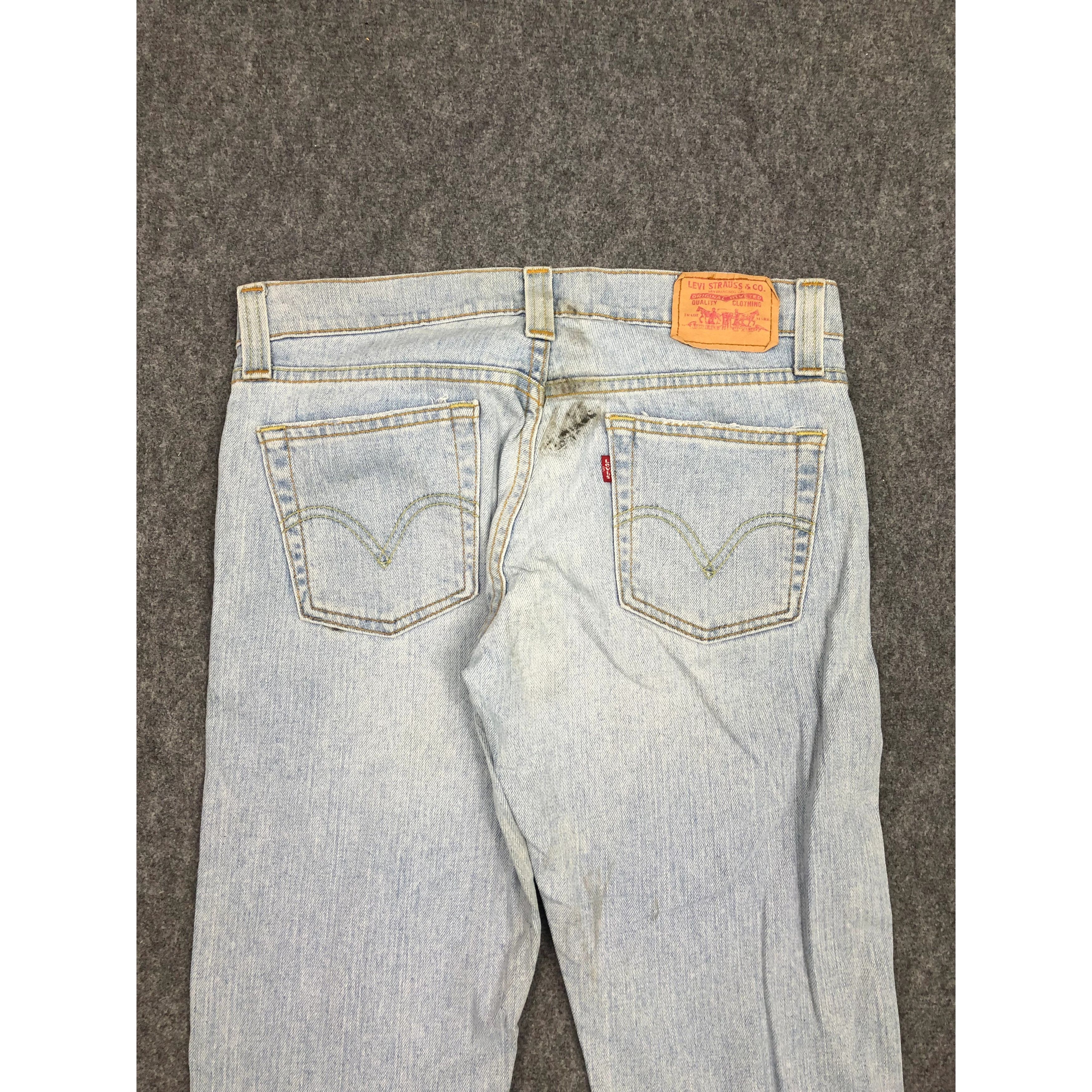 Levi's Vintage Levis 509 Lightwash Blue Denim DP0299 Size US 32 / EU 48 - 4 Thumbnail