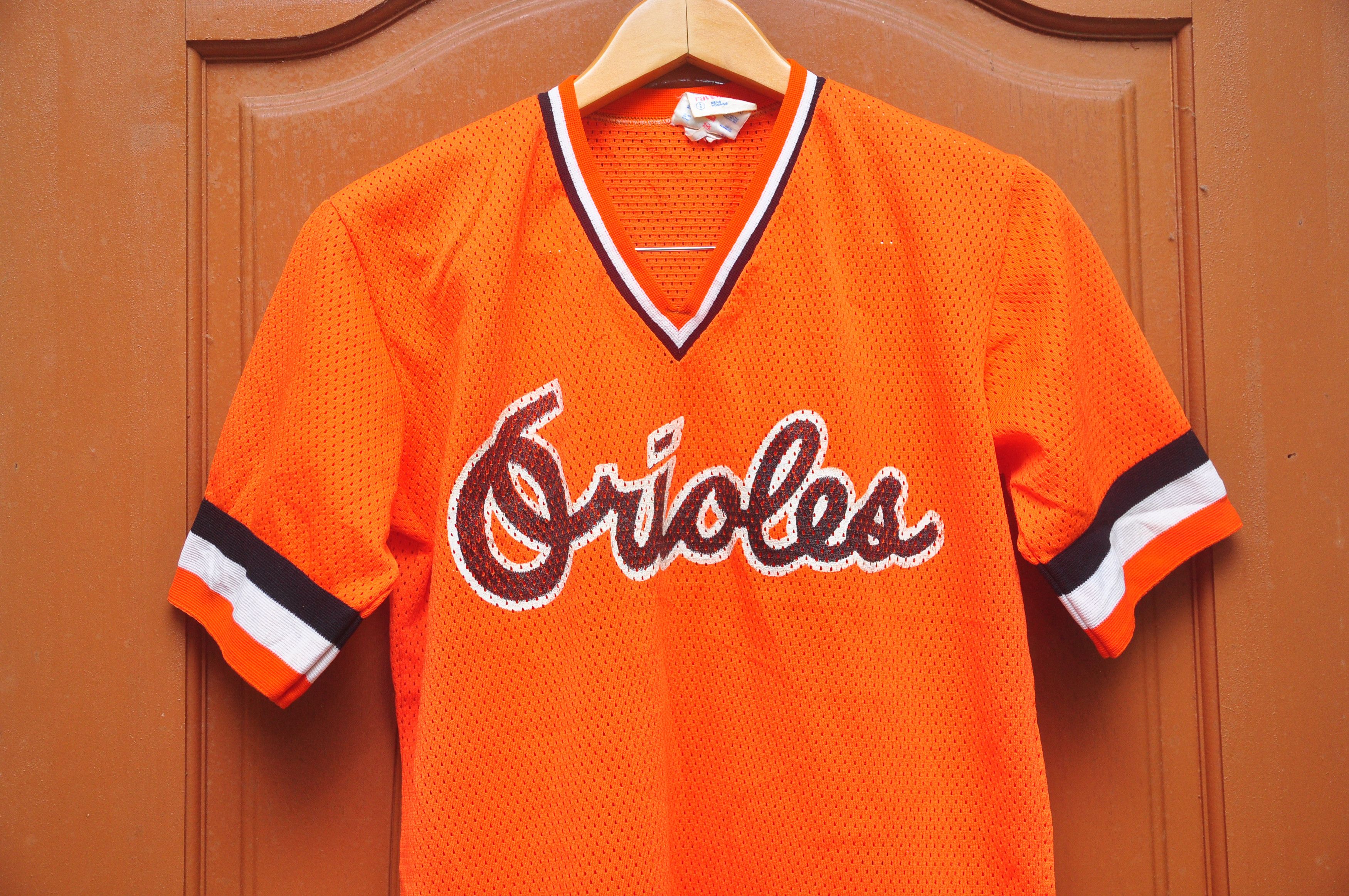 Vintage Vintage Orioles Jersey American professional baseball team Size US M / EU 48-50 / 2 - 3 Thumbnail