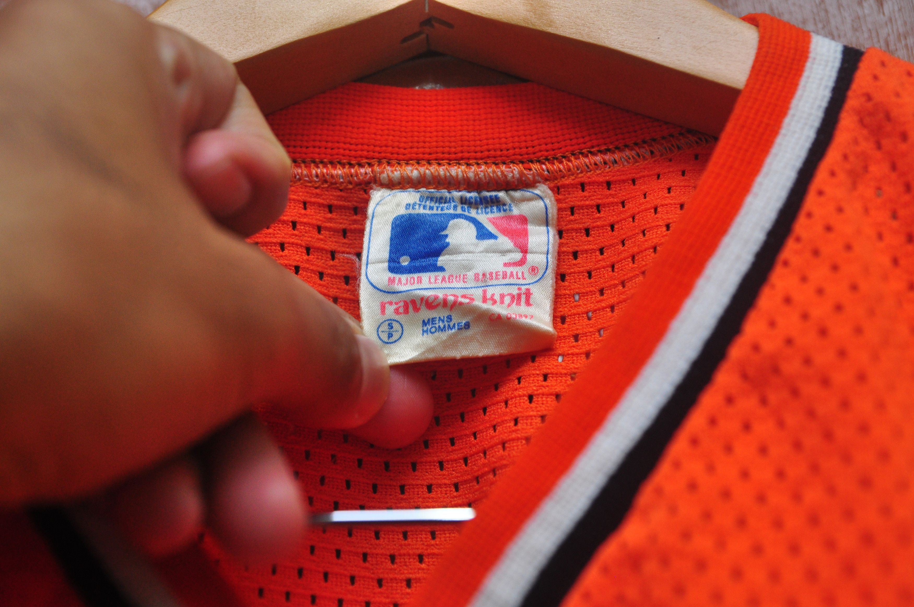 Vintage Vintage Orioles Jersey American professional baseball team Size US M / EU 48-50 / 2 - 5 Thumbnail