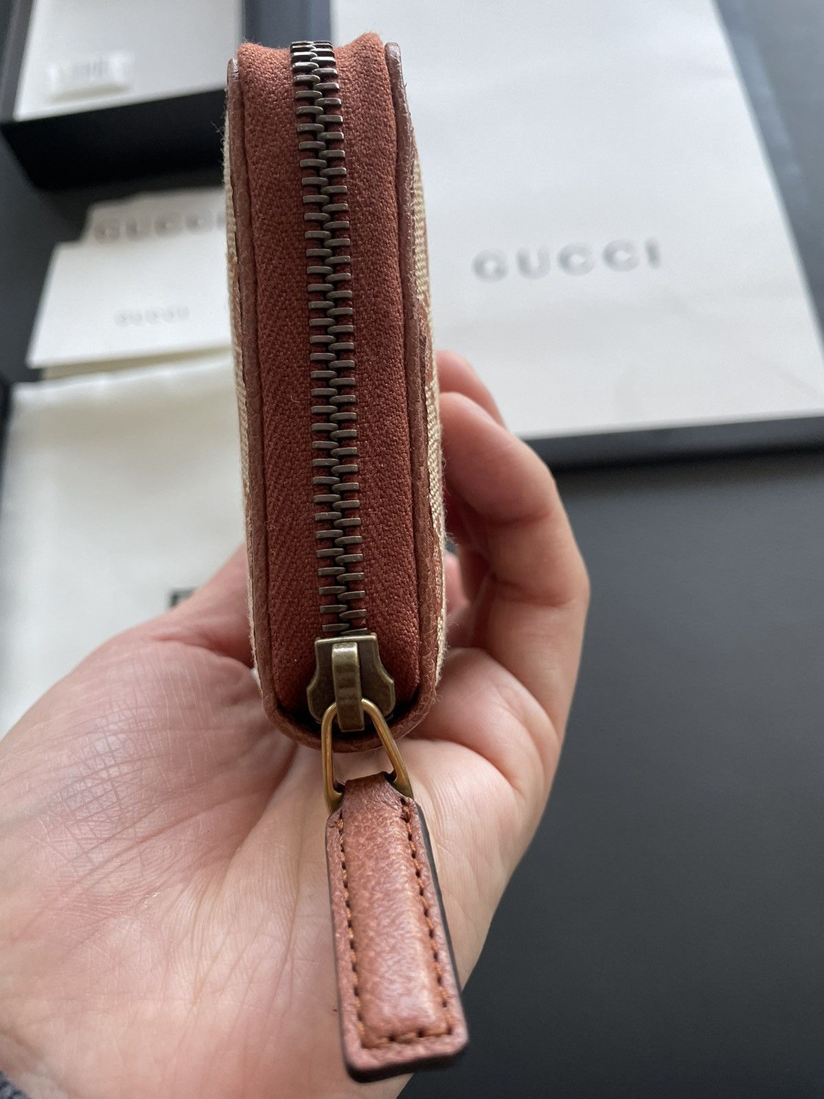 Gucci × New York Yankees Rare Brand NEW Sold Out Limited Super Runway GG Logo Wallet Size ONE SIZE - 9 Thumbnail