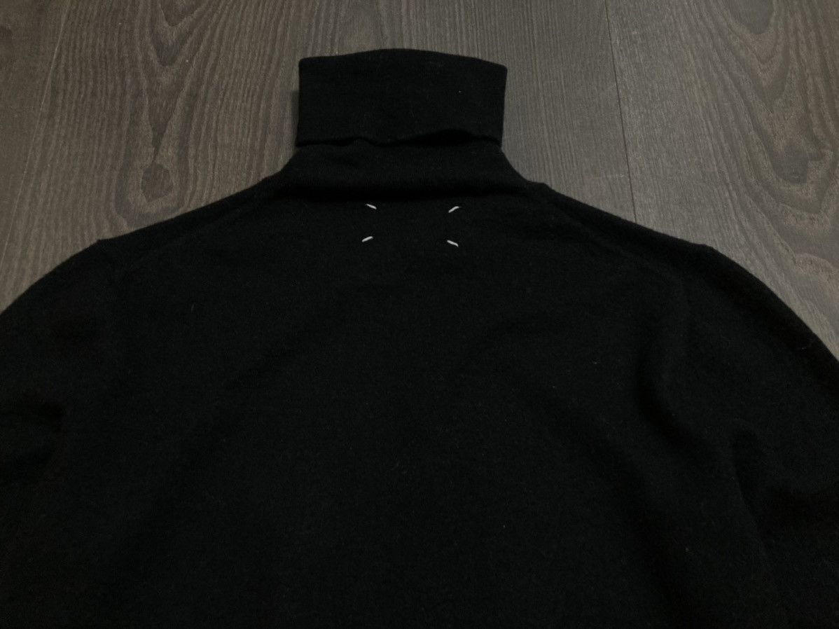 Maison Margiela MAISON MARGIELA Turtleneck Black Wool Sweater Size US S / EU 44-46 / 1 - 3 Thumbnail