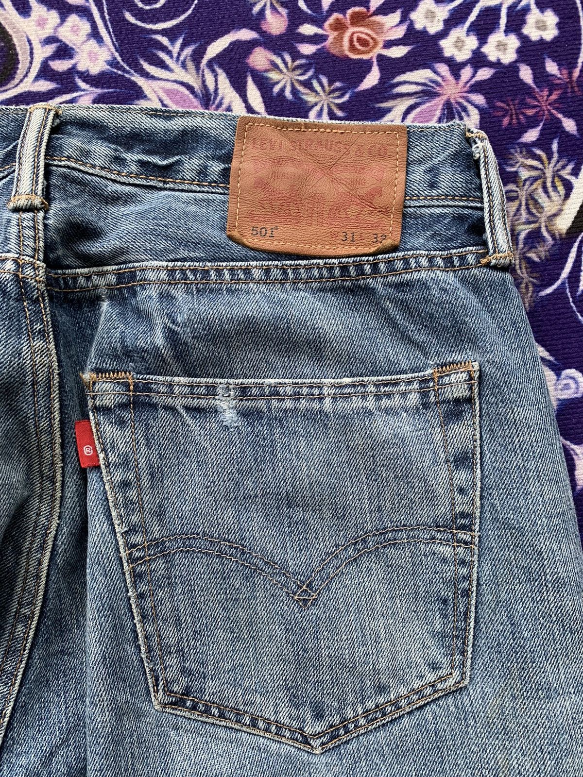 Levi's Levis 501 Faded Wash Denim Size US 33 - 13 Thumbnail