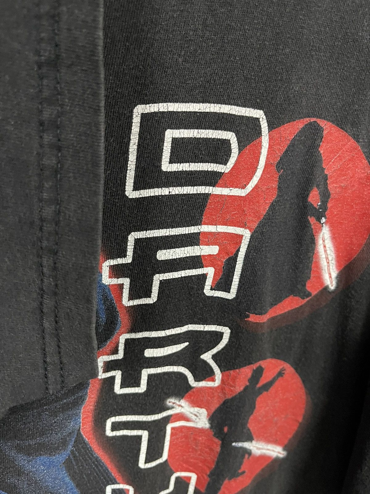 Vintage Vintage 90s Star Wars Darth Maul Sith Lord Faded T Shirt Size US XL / EU 56 / 4 - 8 Thumbnail