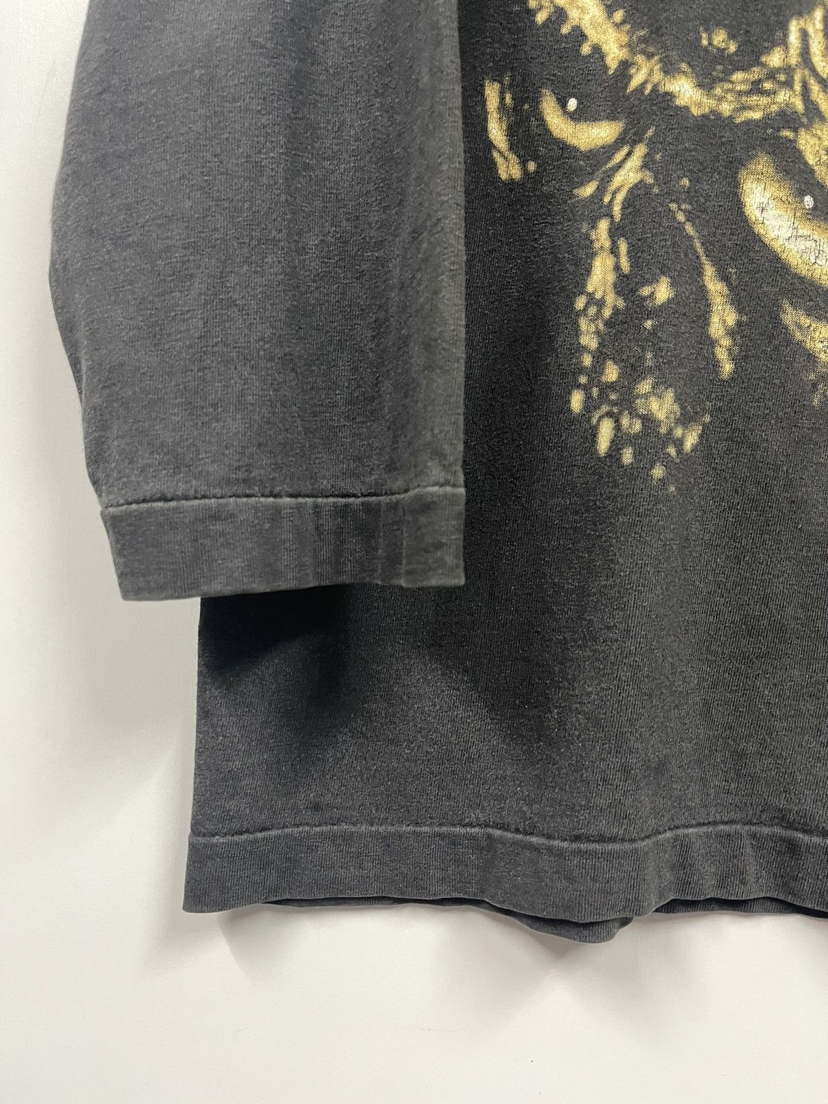 Band Tees Vintage 1996 Sepultura Distressed Bootleg T Shirt 90s Size US L / EU 52-54 / 3 - 12 Thumbnail