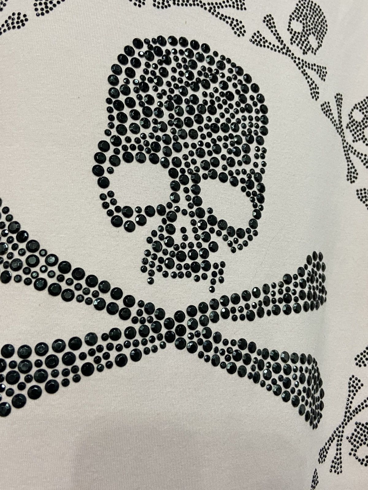 Japanese Brand Japanese Brand Be Ambition Skulls Fully Beads Rhinestone Tee Size US XL / EU 56 / 4 - 5 Thumbnail