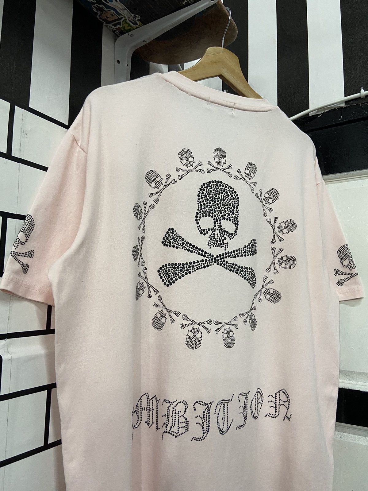 Japanese Brand Japanese Brand Be Ambition Skulls Fully Beads Rhinestone Tee Size US XL / EU 56 / 4 - 3 Thumbnail